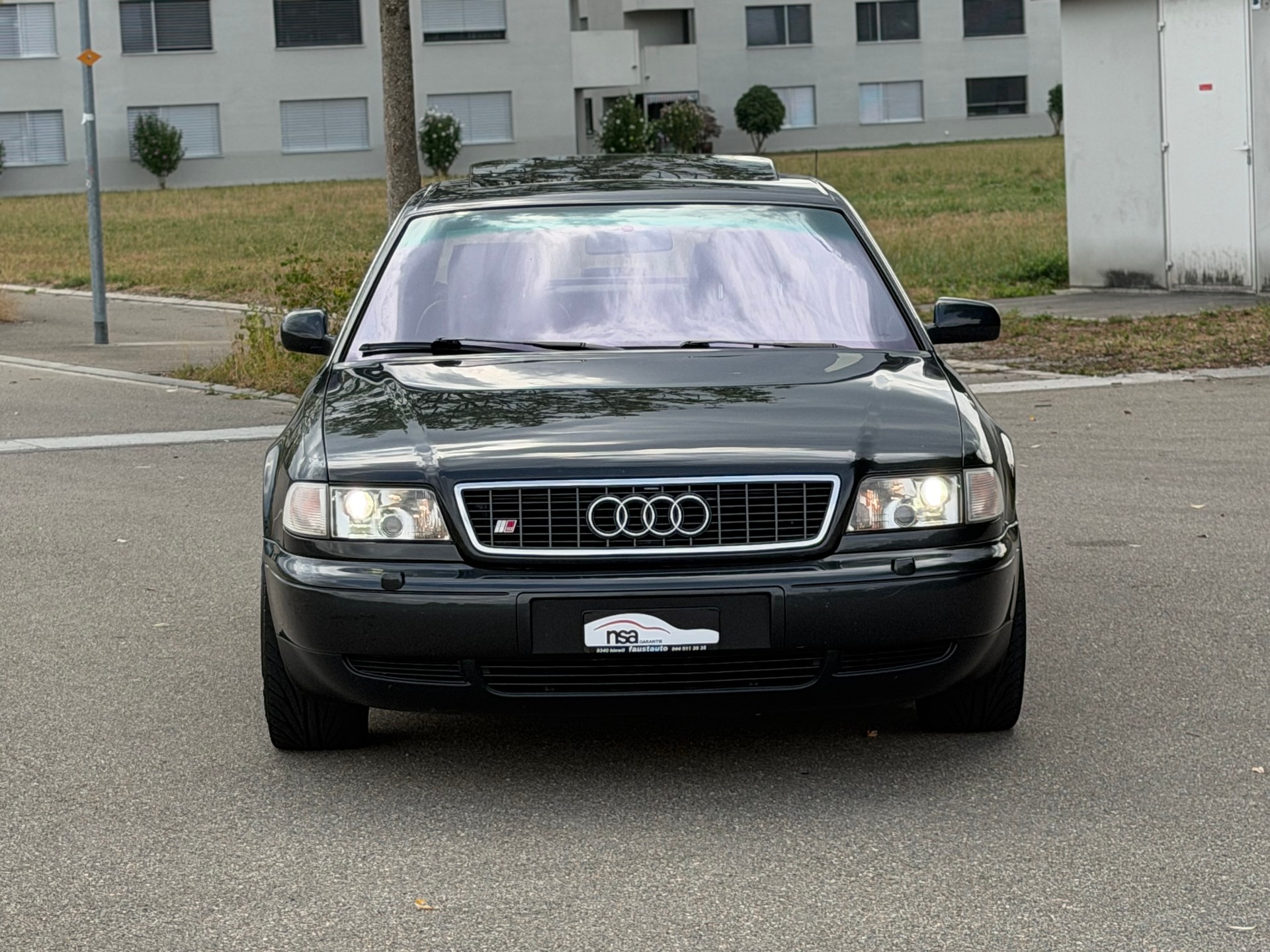 AUDI S8 4.2 quattro-image-0