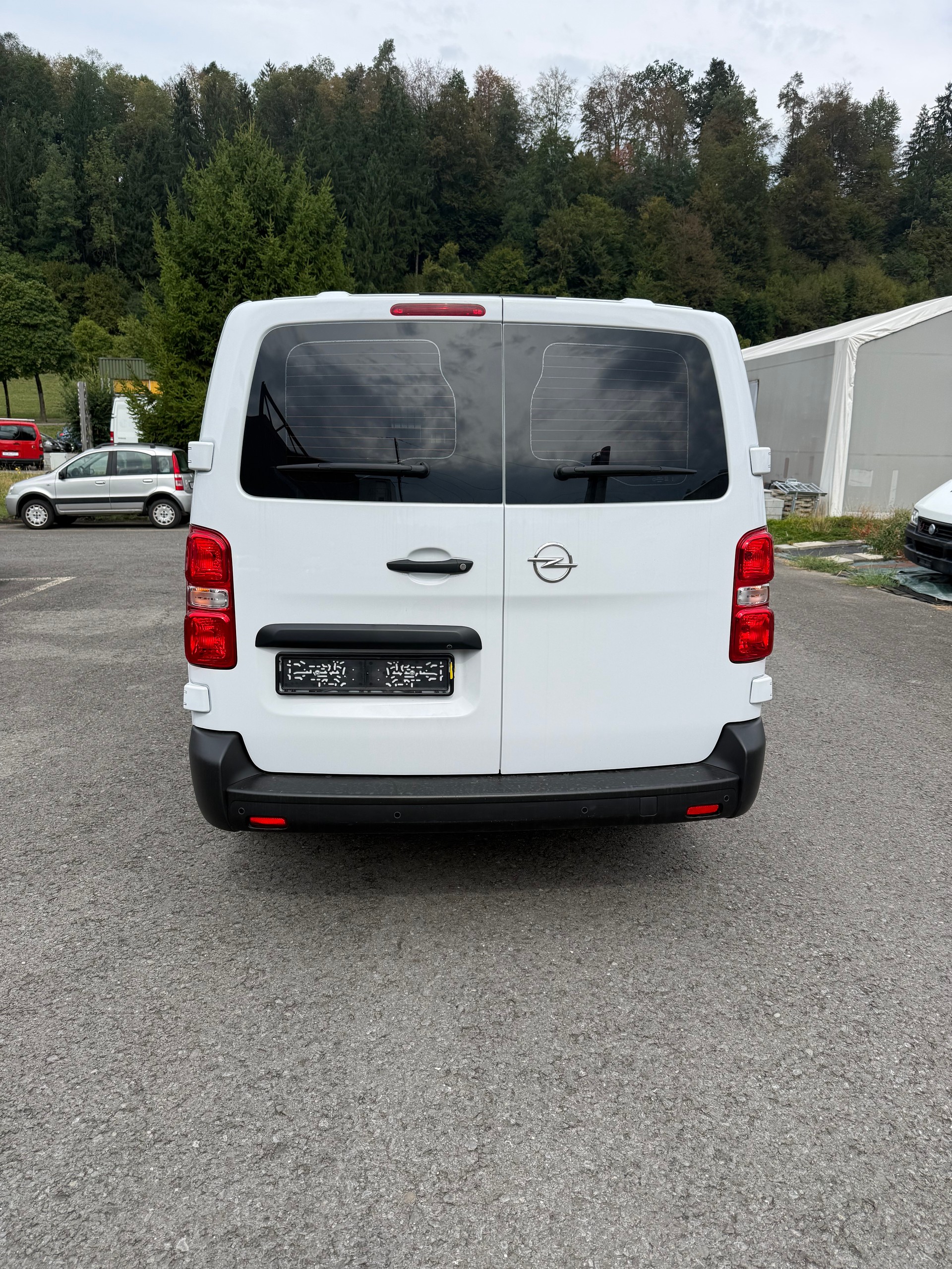 OPEL Vivaro Cargo 2.0 D s/s L EN Aut.-image-3