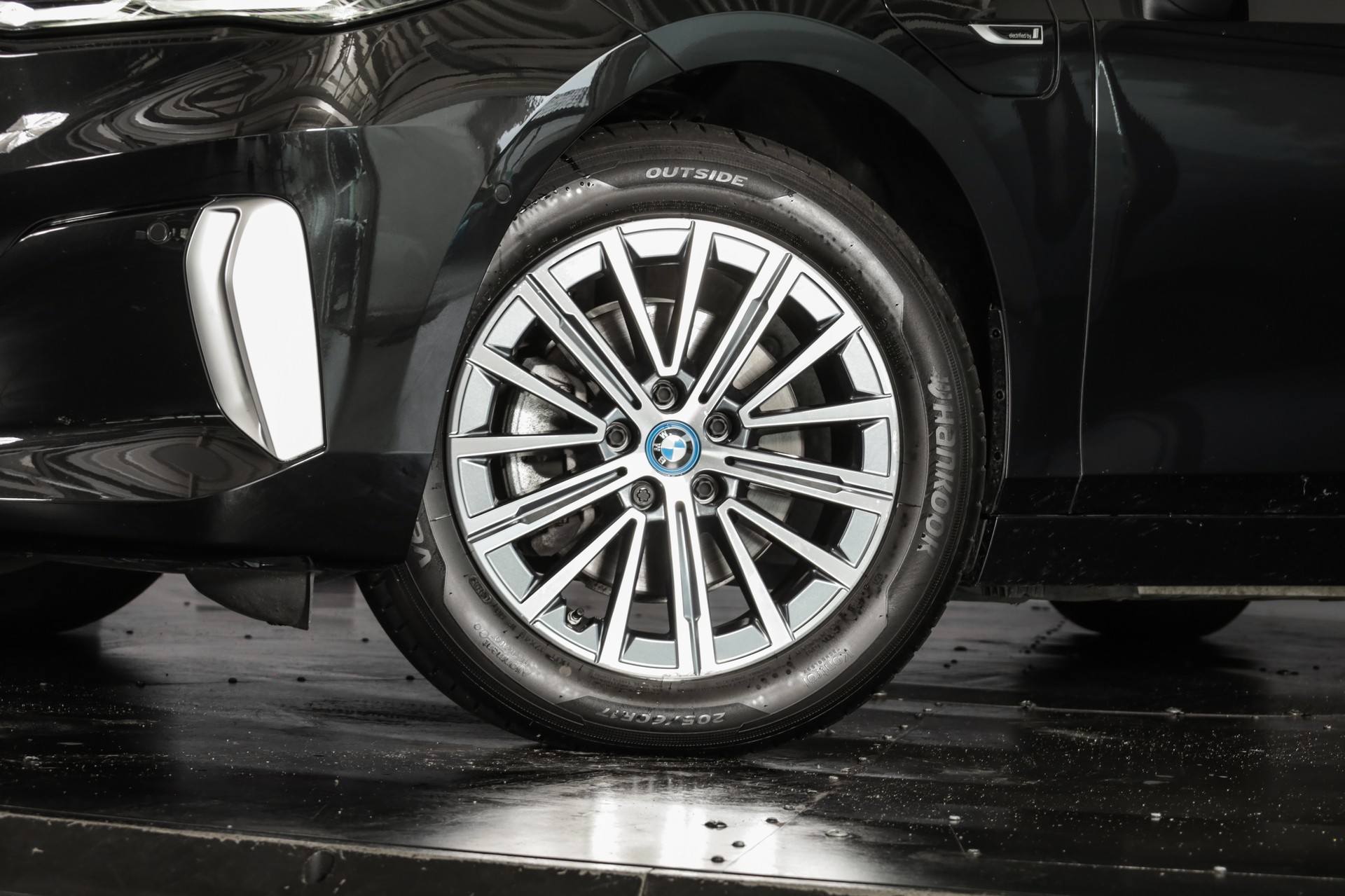 BMW 225e xDrive Active Tourer Luxury Line * Panoramaglass / Driving Assistant Pro / Pack innovation-image-5