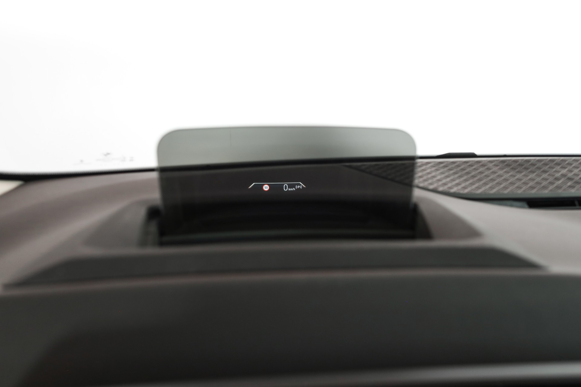 BMW 225e xDrive Active Tourer Luxury Line * Panoramaglass / Driving Assistant Pro / Pack innovation-image-18