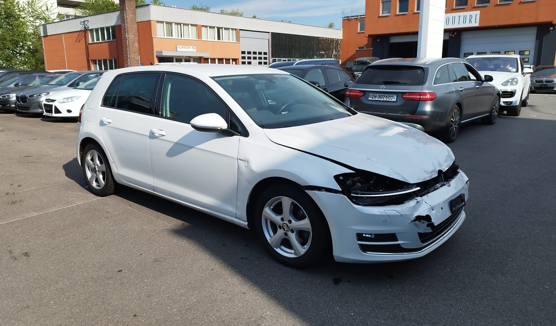 VW Golf 2.0 TDI Highline 4Motion-image-6