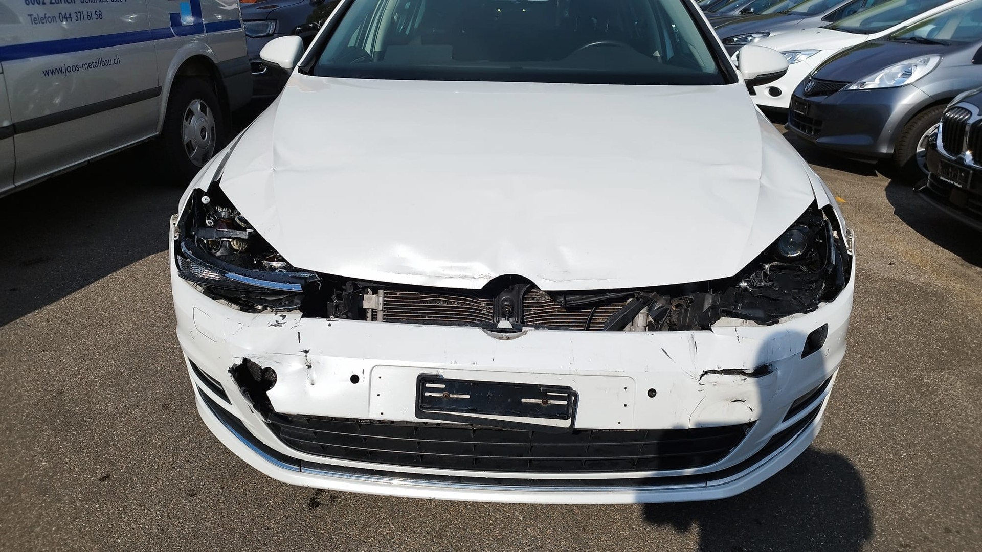VW Golf 2.0 TDI Highline 4Motion-image-9