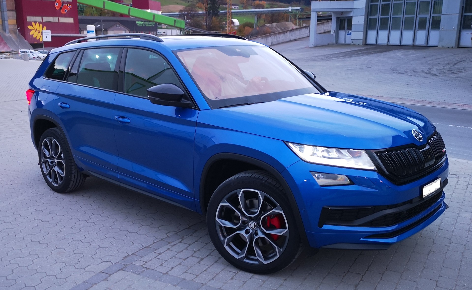 SKODA 2.0 Bi-TDI 240 RS DSG-image-1