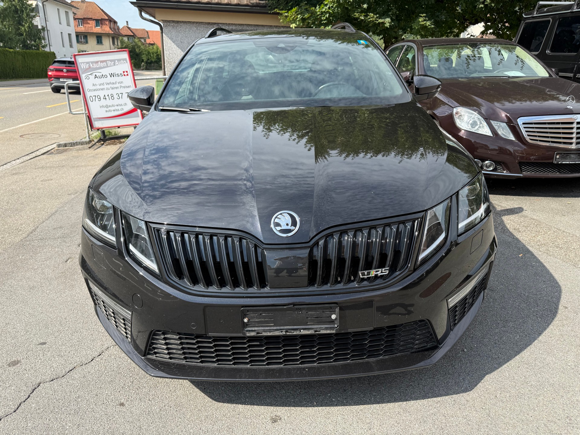 SKODA Octavia Combi 2.0 TSI RS 245 DSG-image-1