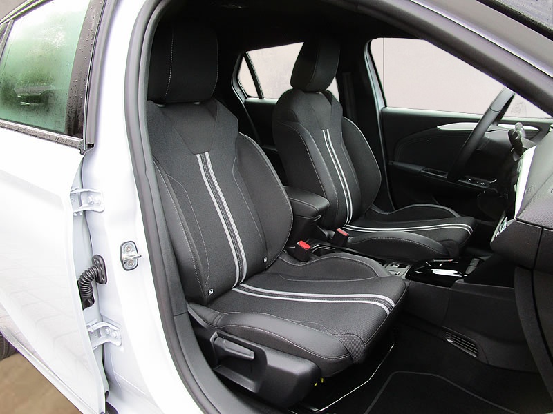 OPEL Corsa 1.2 MHEV Viva-image-13