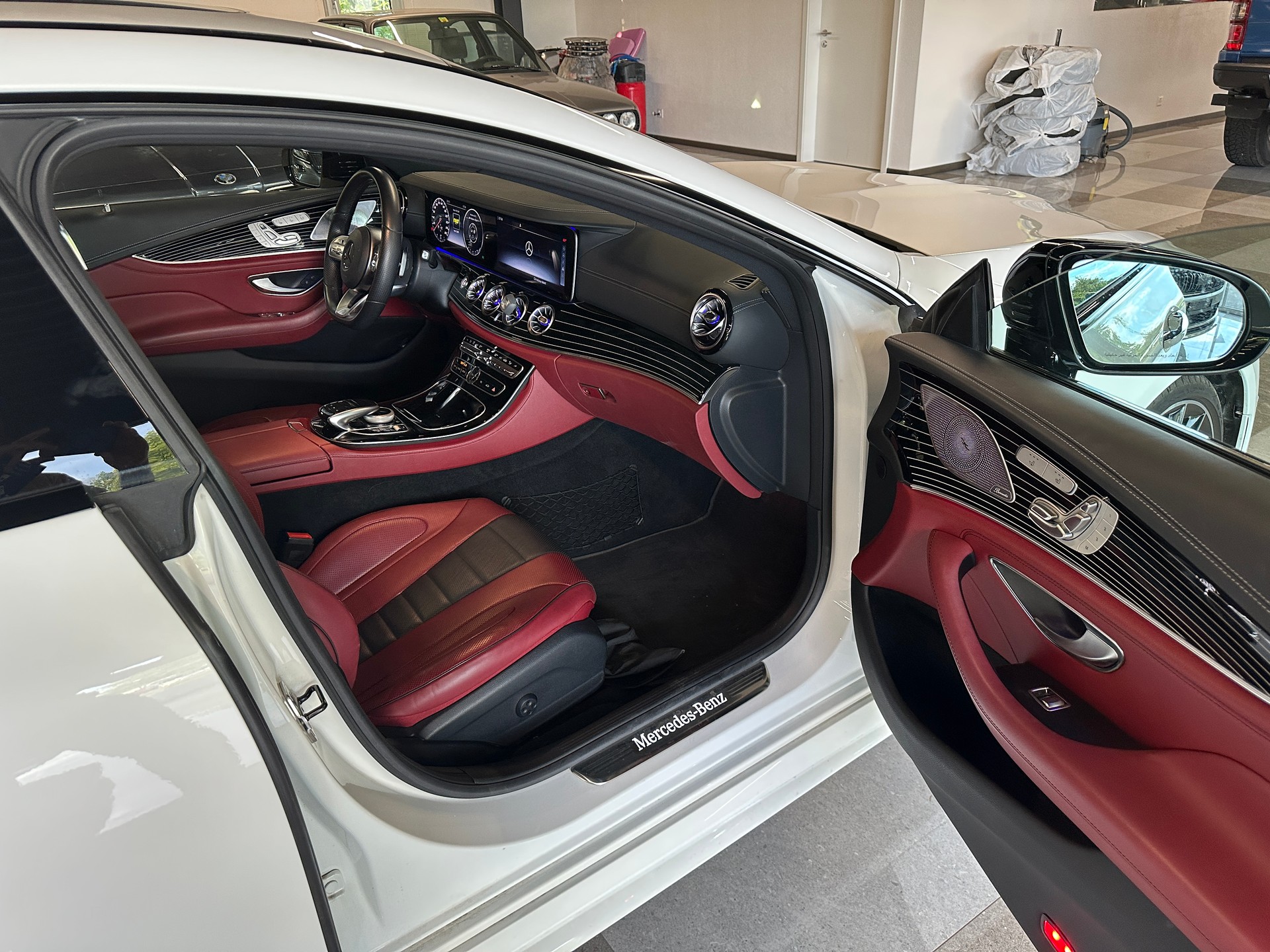 MERCEDES-BENZ CLS 350 AMG Line 9G-Tronic-image-10
