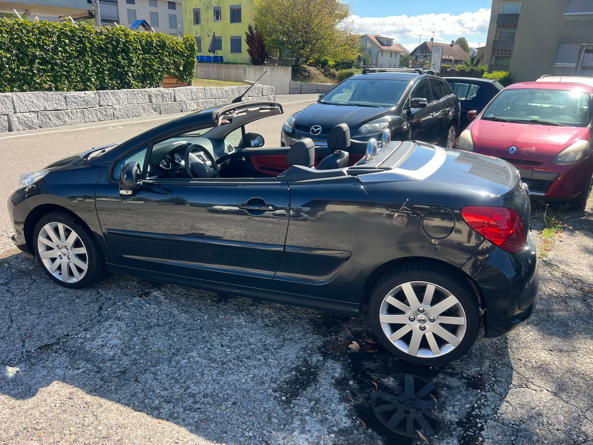 PEUGEOT 207 CC 1.6 16V Platinium Edition-image-8