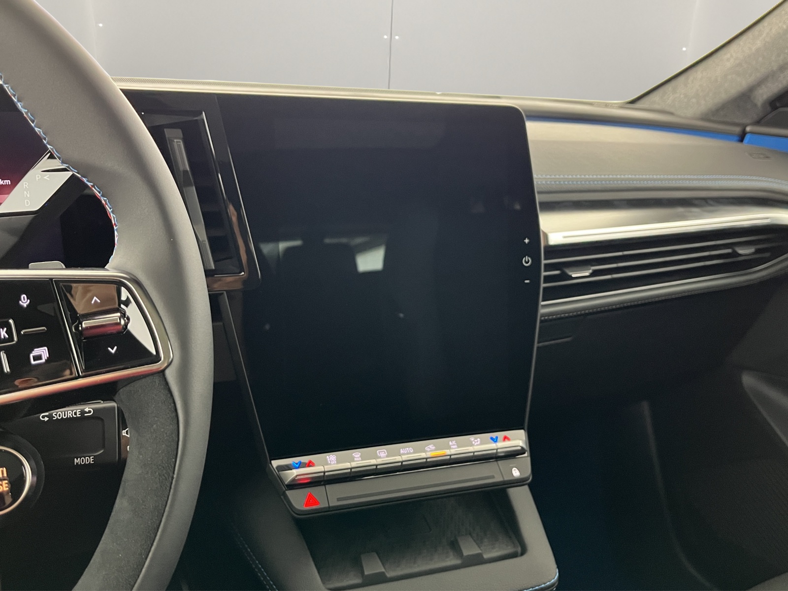 RENAULT Scénic E-Tech esprit Alpine-image-11