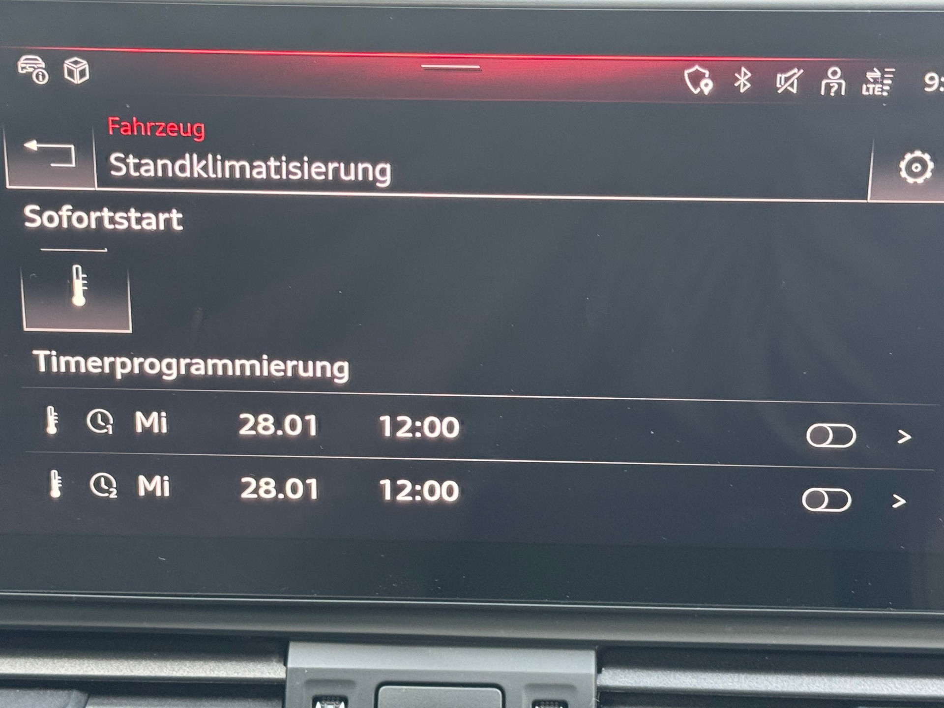 AUDI Q5 55 TFSI e PHEV S line quattro S-tronic*AHK*Panoramadach*Standklima/Heizung*-image-15
