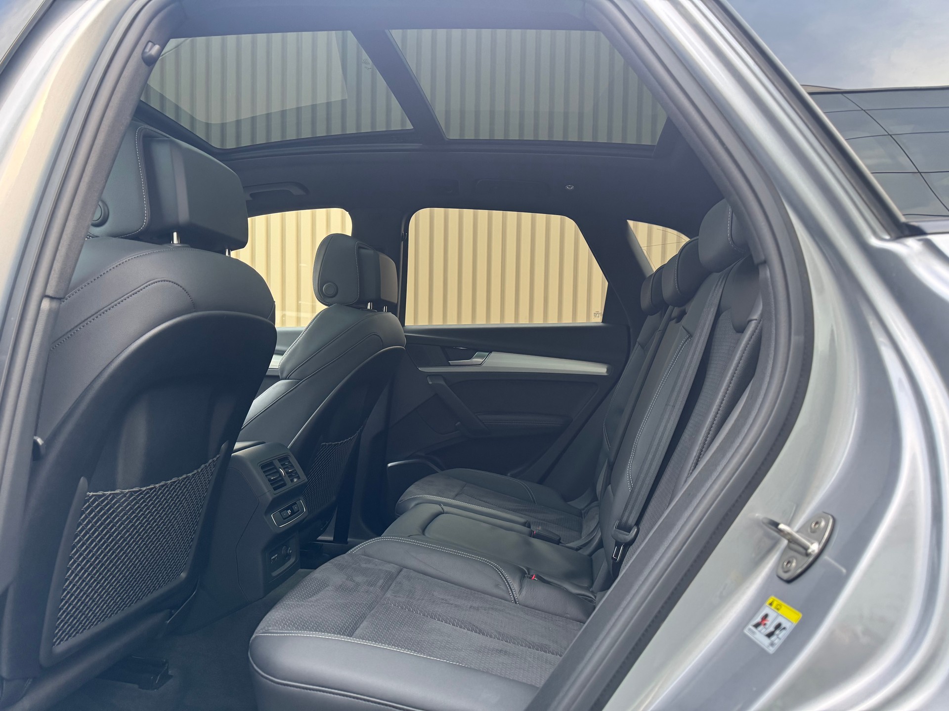 AUDI Q5 55 TFSI e PHEV S line quattro S-tronic*AHK*Panoramadach*Standklima/Heizung*-image-9