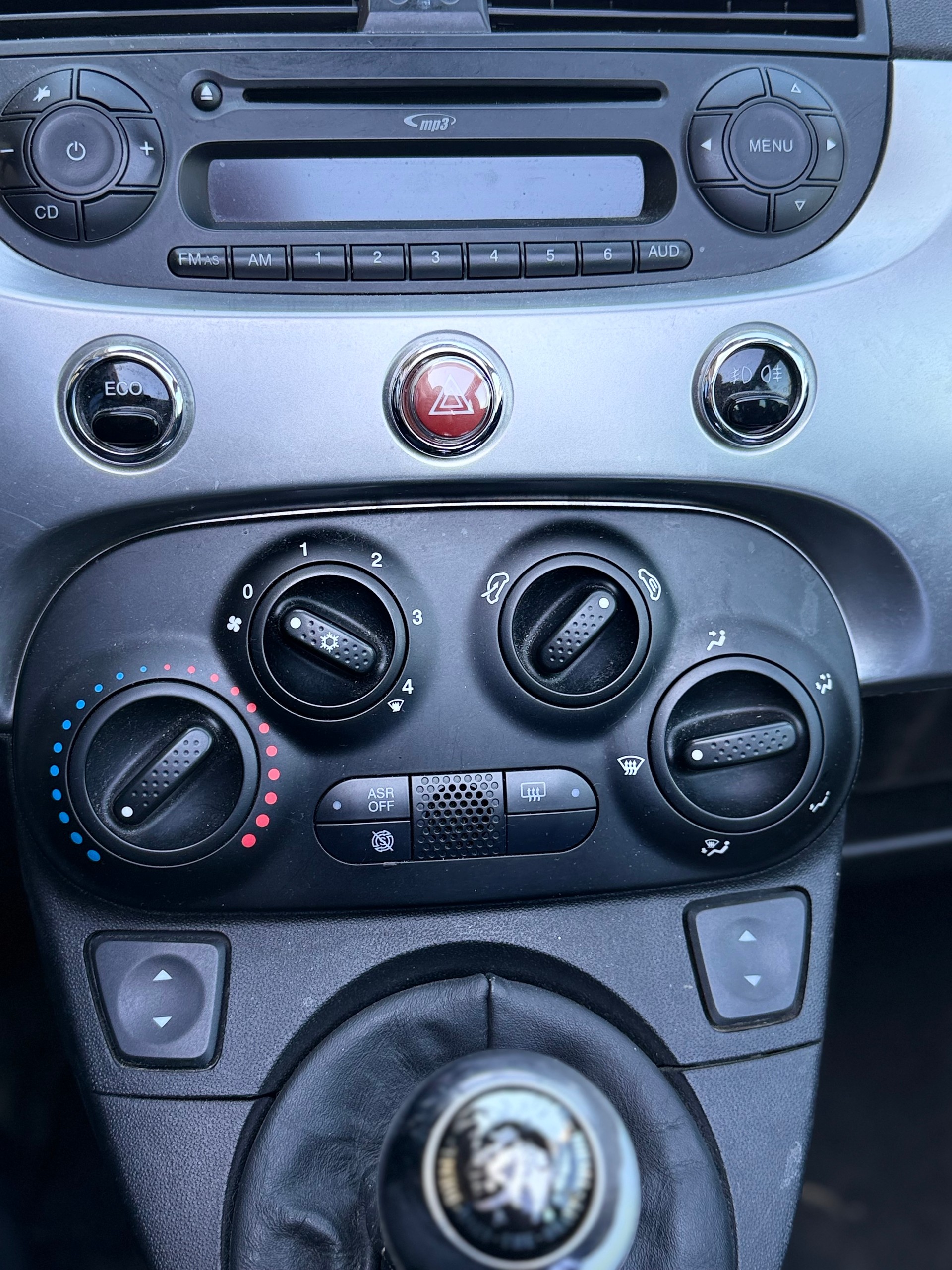 FIAT 500 0.9 Twinair Turbo Lounge-image-7