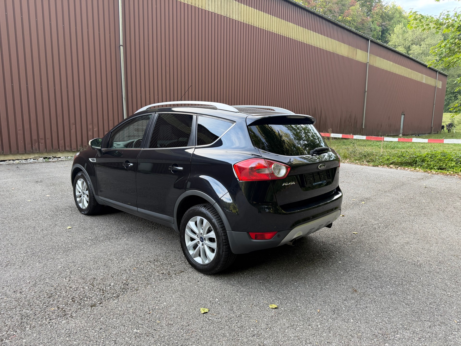 FORD Kuga 2.0 TDCi Titanium 4WD PowerShift-image-6