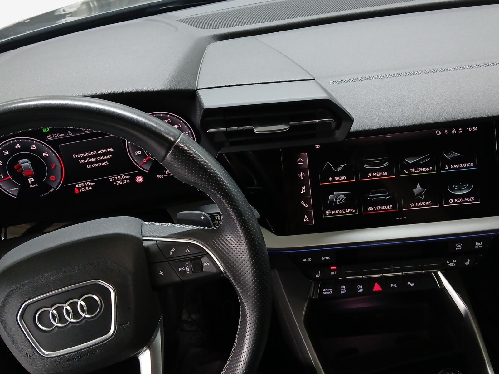 AUDI A3 Sportback 35 TFSI S line Attraction S-tronic-image-8