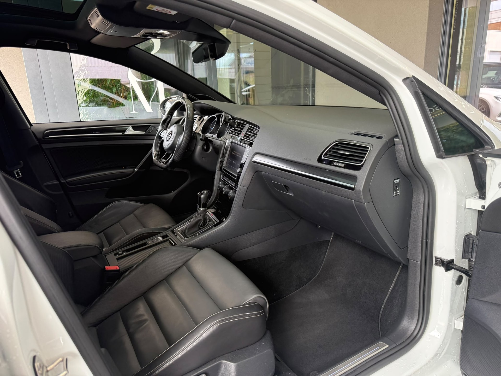 VW Golf 2.0 TSI R 360 s *ABT Leistungssteigerung* 4Motion DSG-image-14
