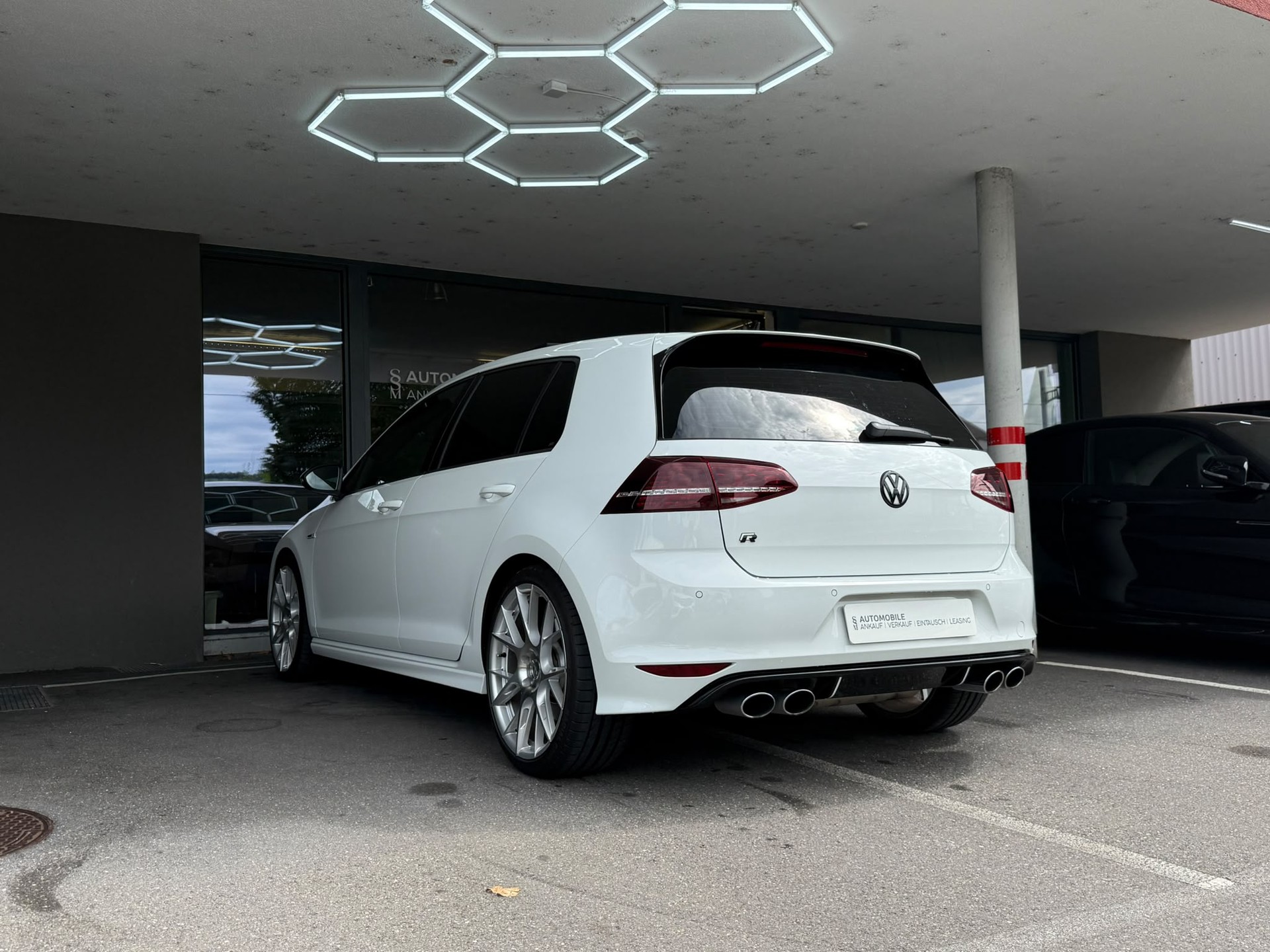 VW Golf 2.0 TSI R 360 s *ABT Leistungssteigerung* 4Motion DSG-image-7
