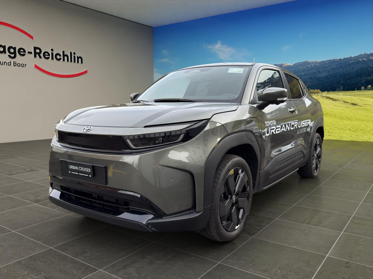 TOYOTA Urban Cruiser Premium AWD-image-0