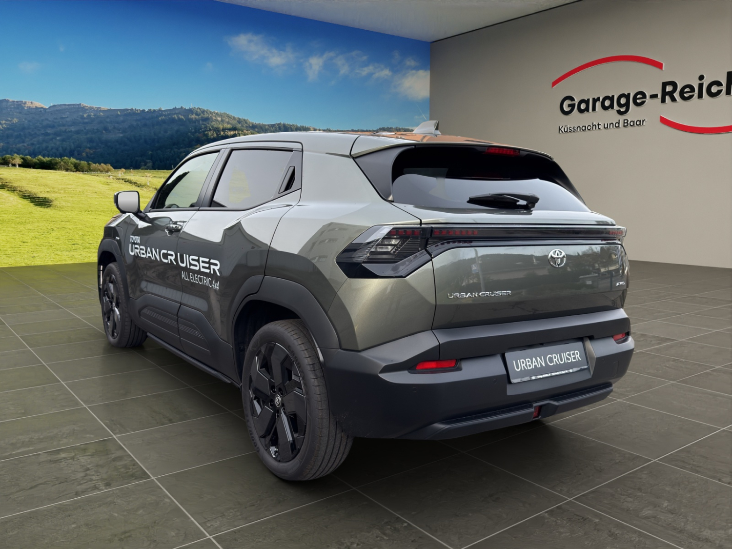 TOYOTA Urban Cruiser Premium AWD-image-2
