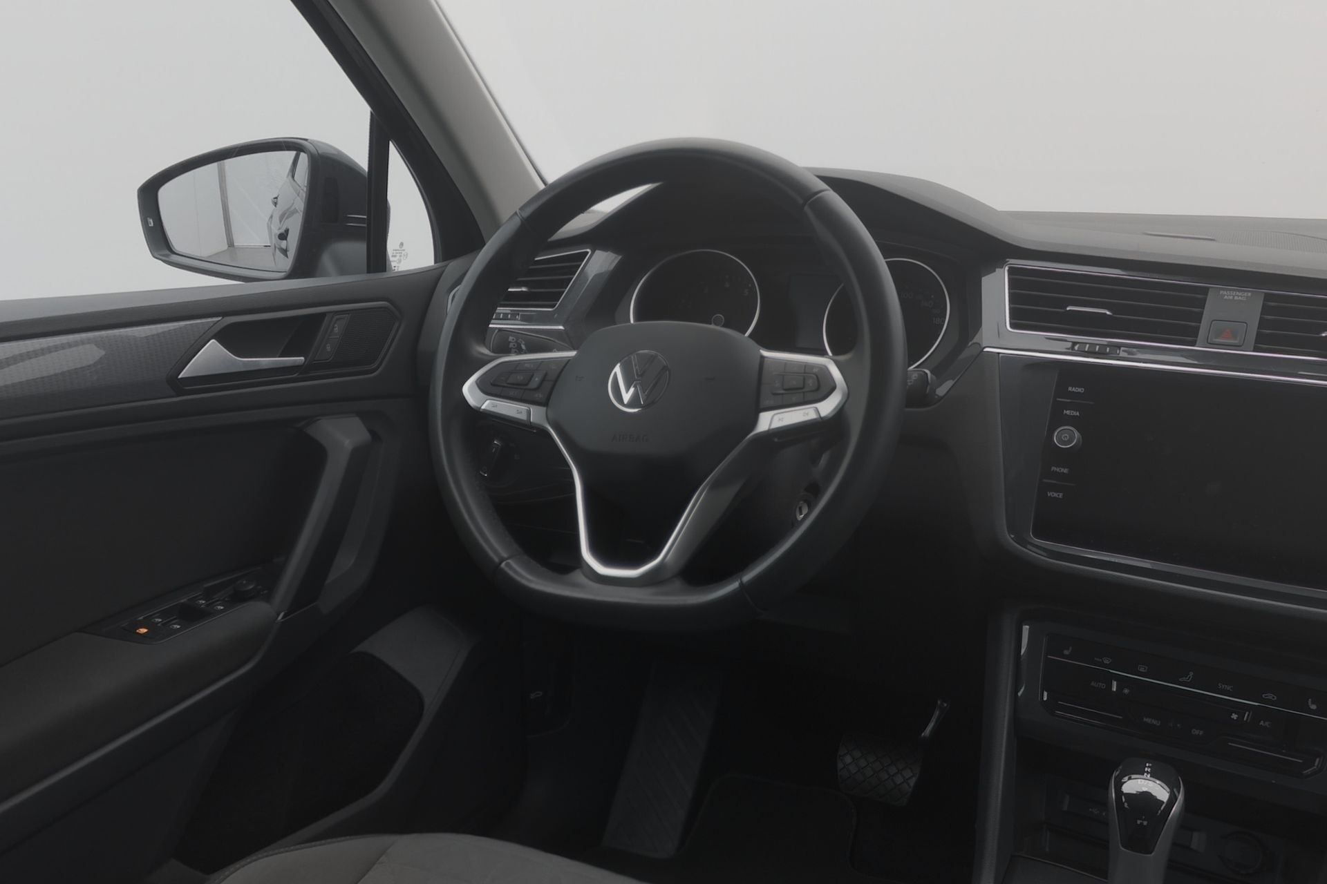 VW Tiguan 1.5TSI Evo Life DSG-image-6