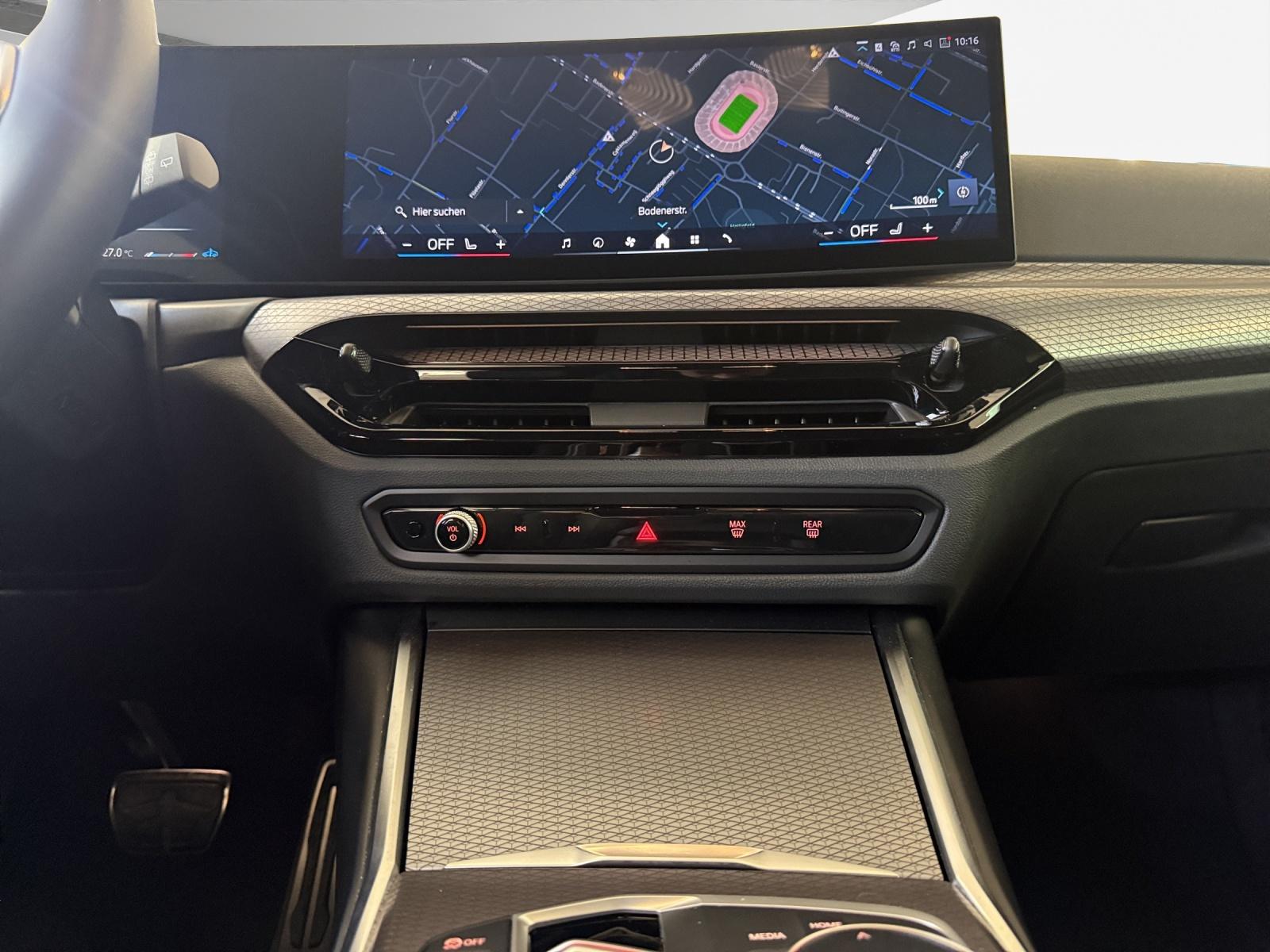 BMW Touring 320d xDrive M-SportPaket-image-14