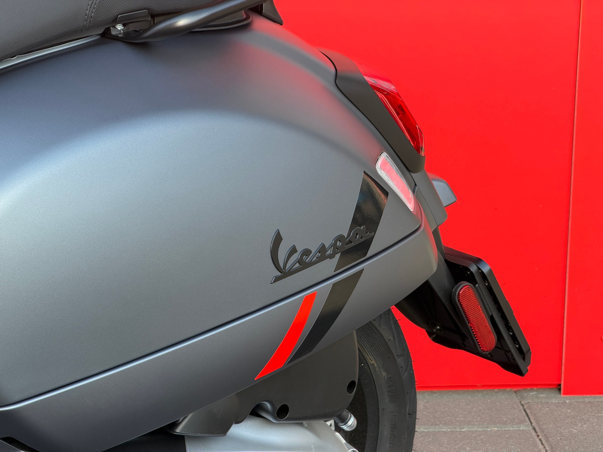 PIAGGIO Vespa GTS 125 Super Sport RST Euro 5+-image-7