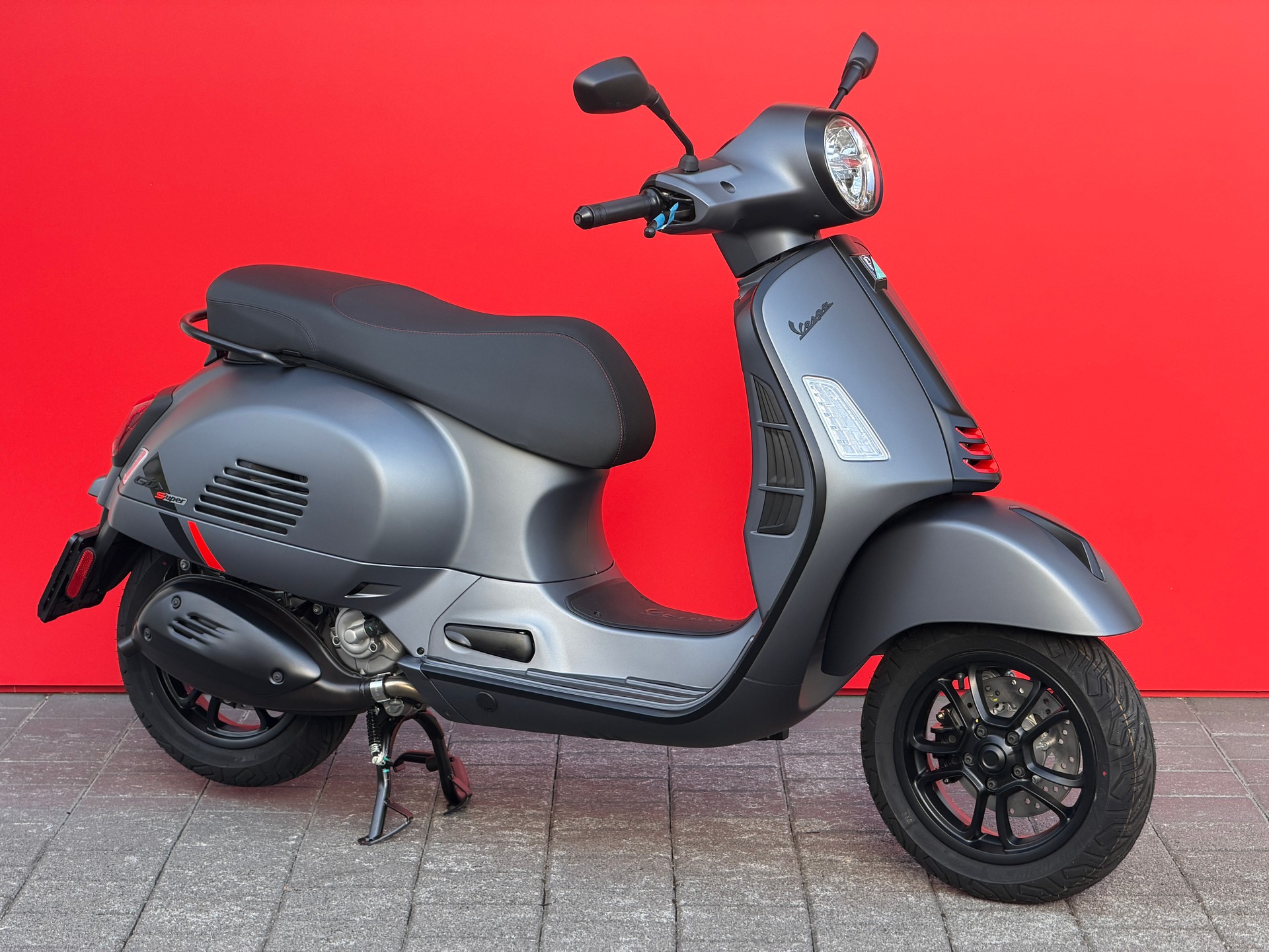 PIAGGIO Vespa GTS 125 Super Sport RST Euro 5+-showroom-element-2