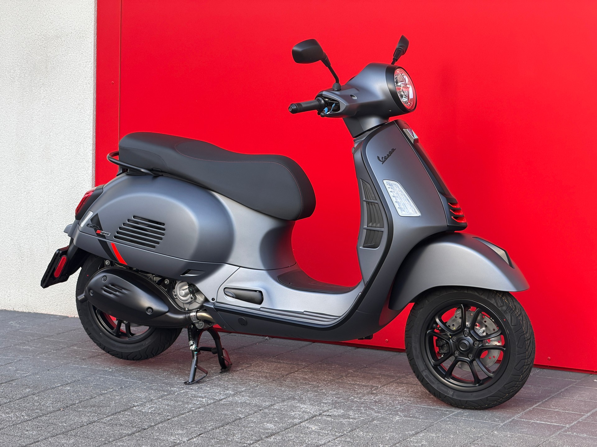 PIAGGIO Vespa GTS 125 Super Sport RST Euro 5+-image-10