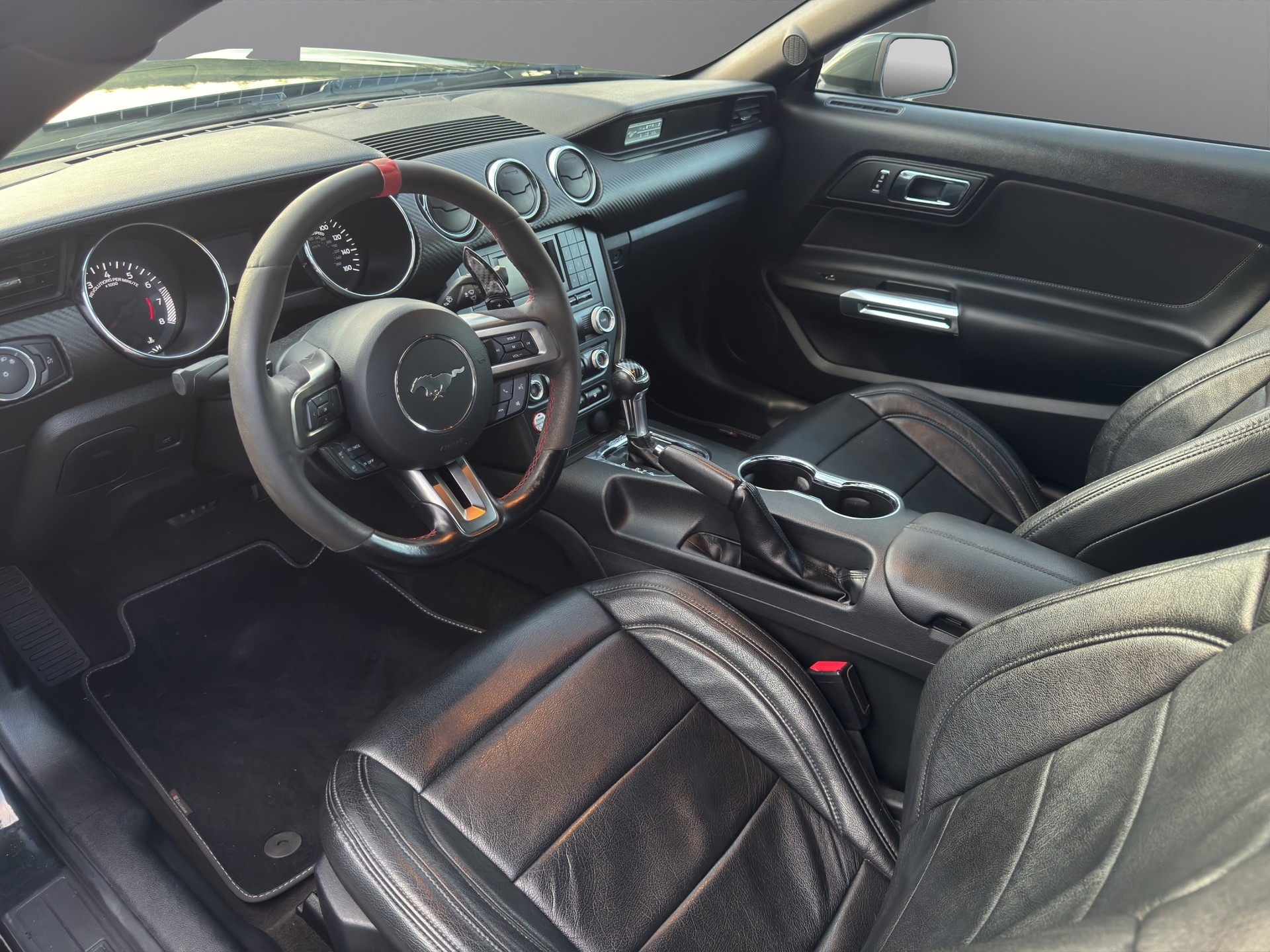 FORD Mustang Coupé 3.7 V6-image-15