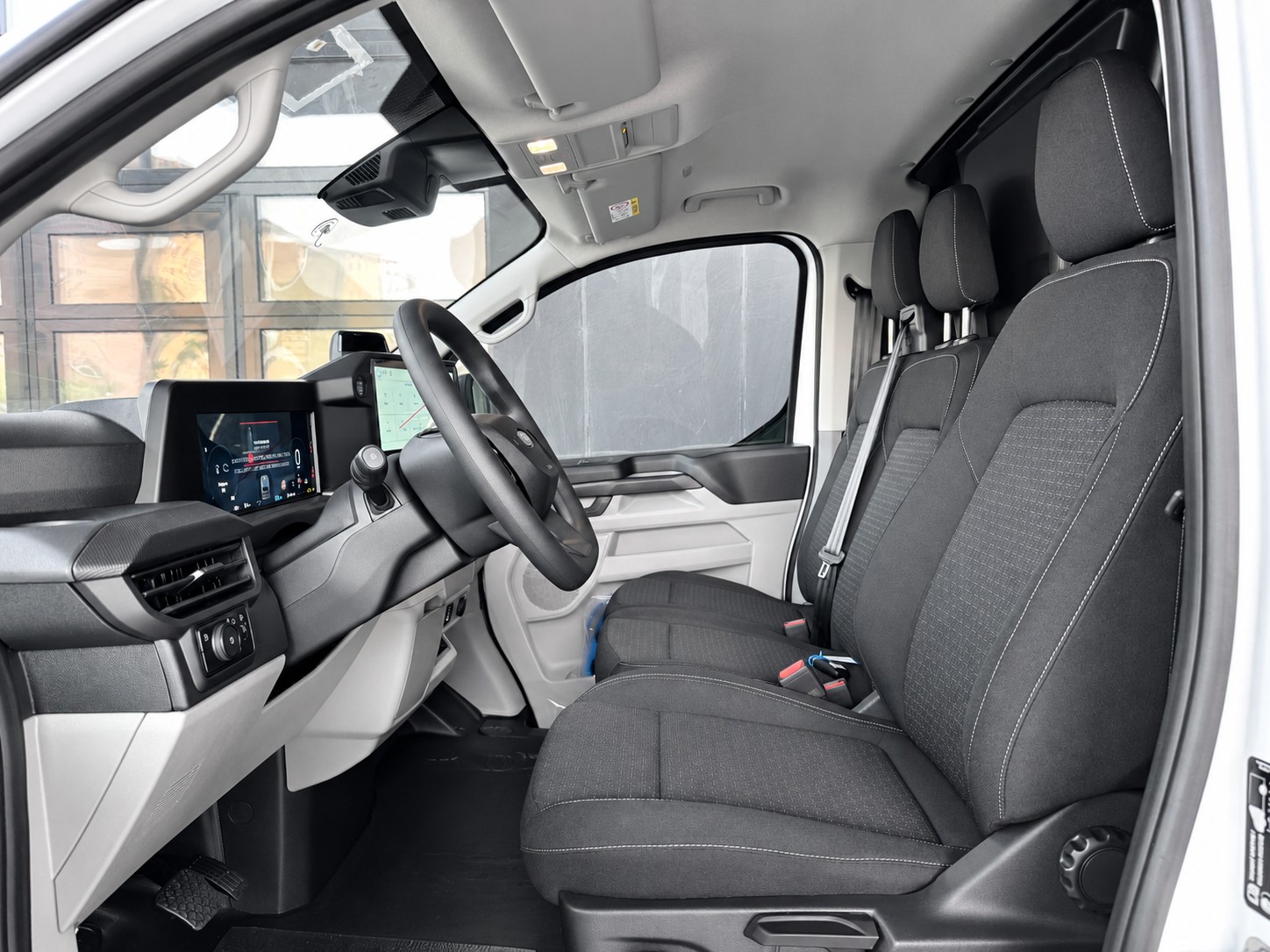 FORD Transit Custom Van PHEV 320 L1H1 Trend Automat-image-7