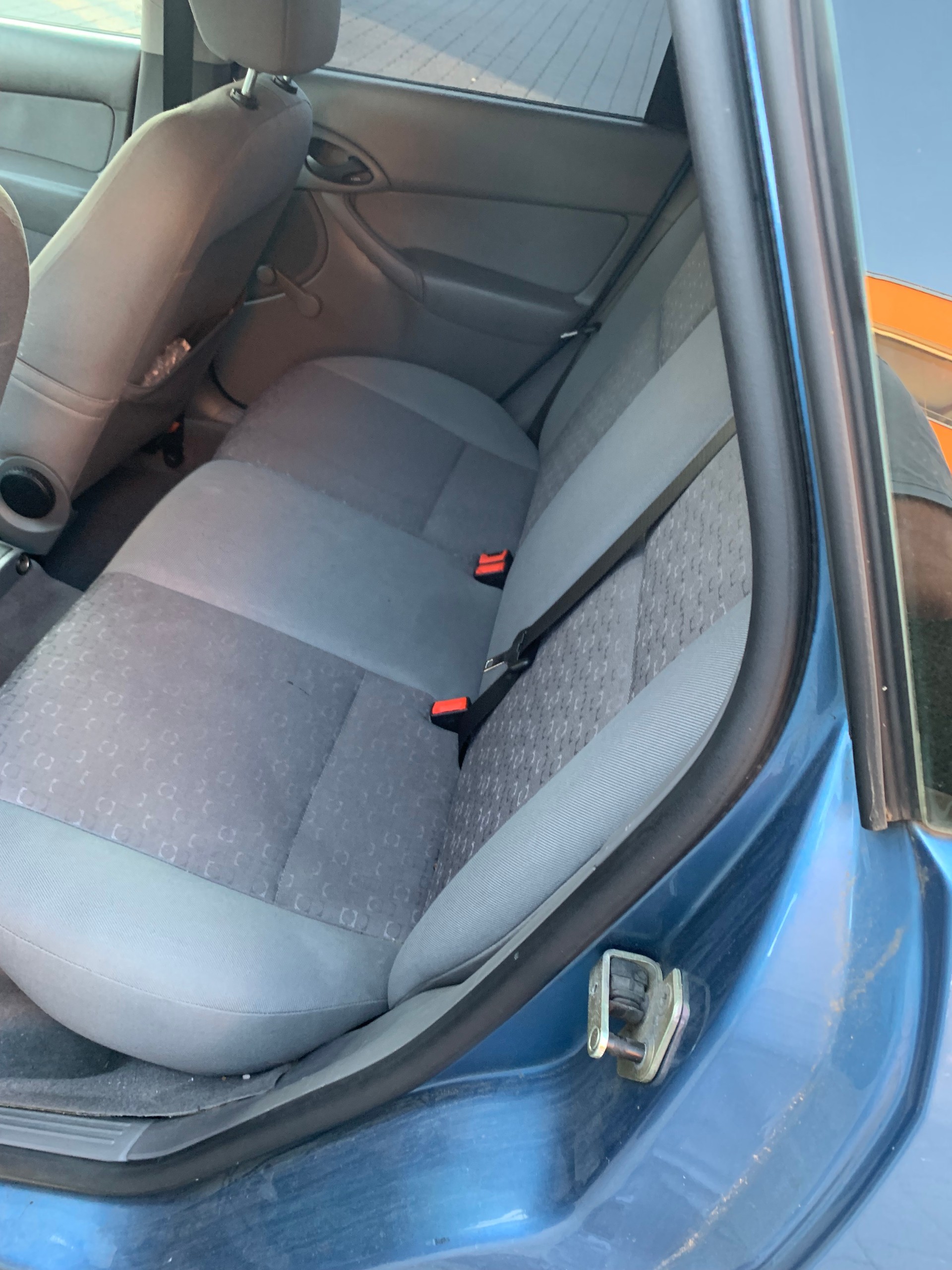 FORD Focus 1.4i 16V Vita-image-4