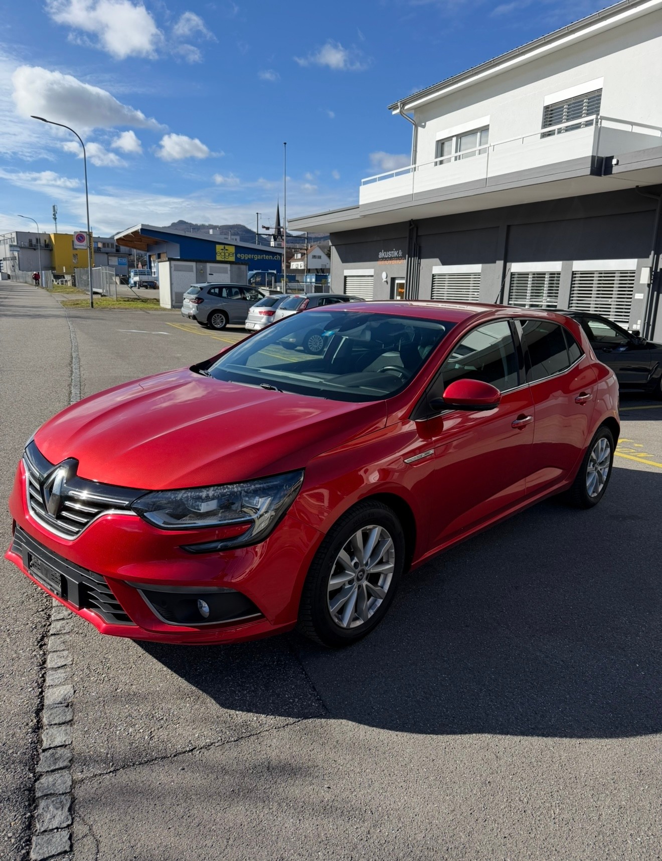 RENAULT Mégane 1.2 16V Turbo Bose-image-2