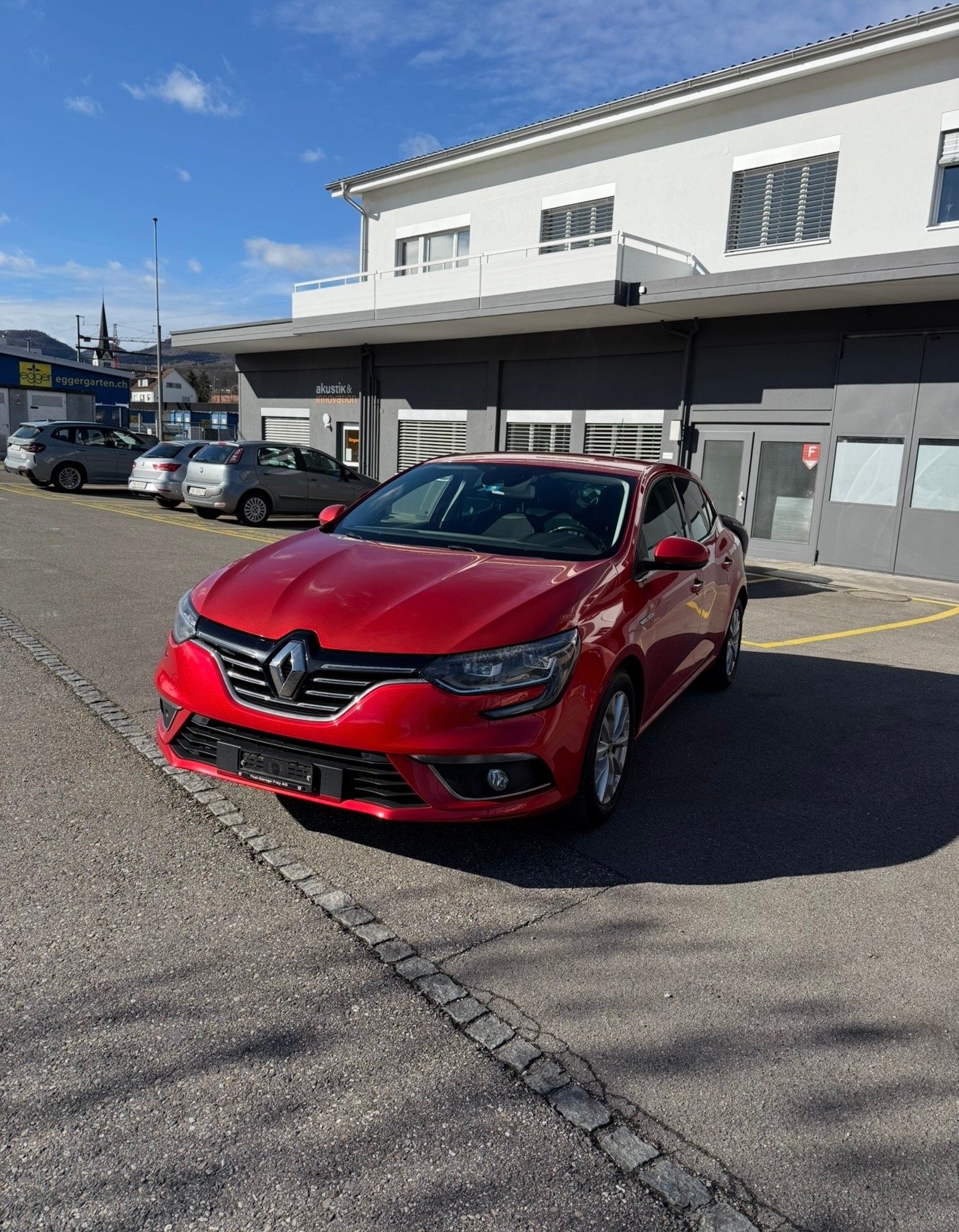 RENAULT Mégane 1.2 16V Turbo Bose-image-1