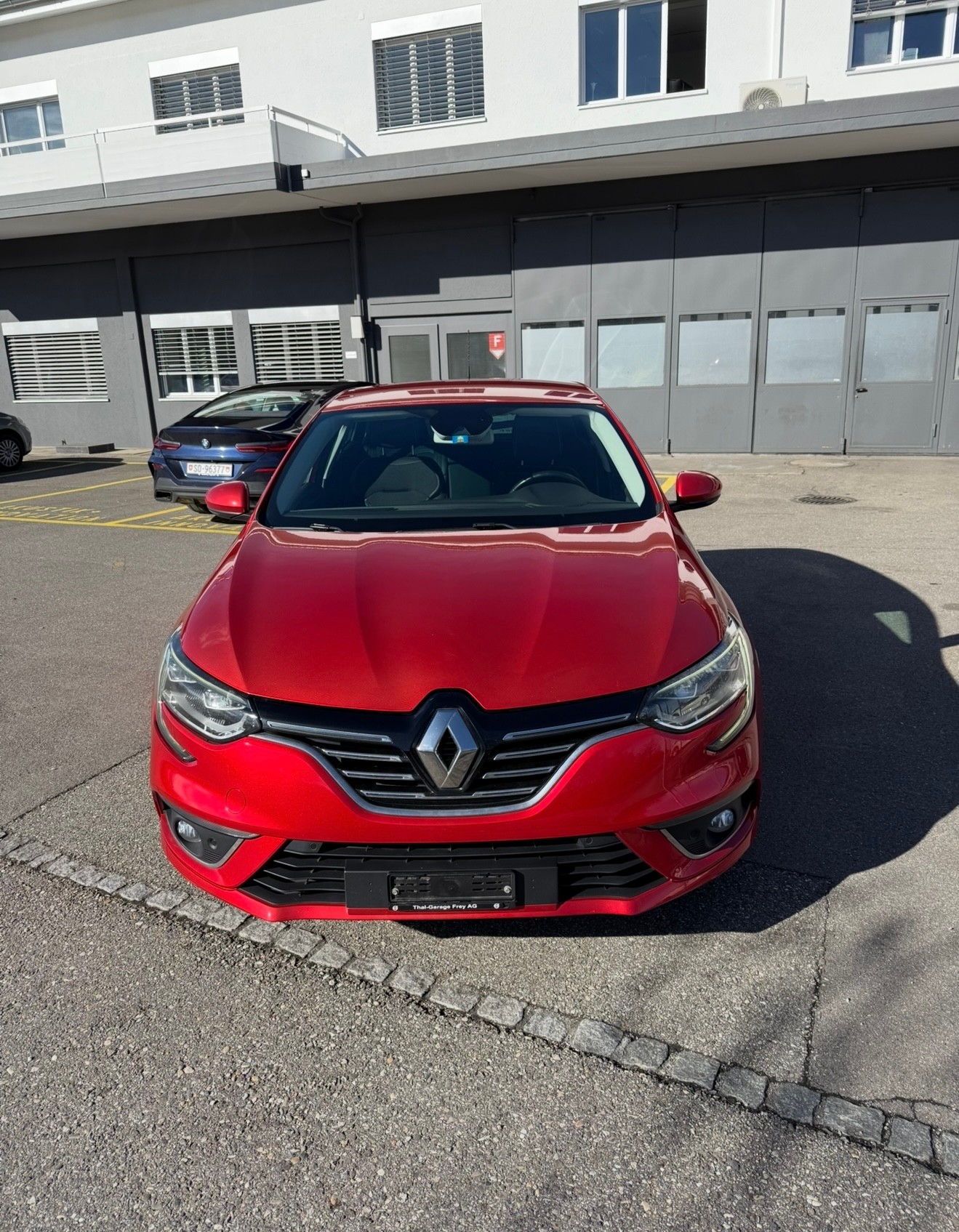 RENAULT Mégane 1.2 16V Turbo Bose-image-5
