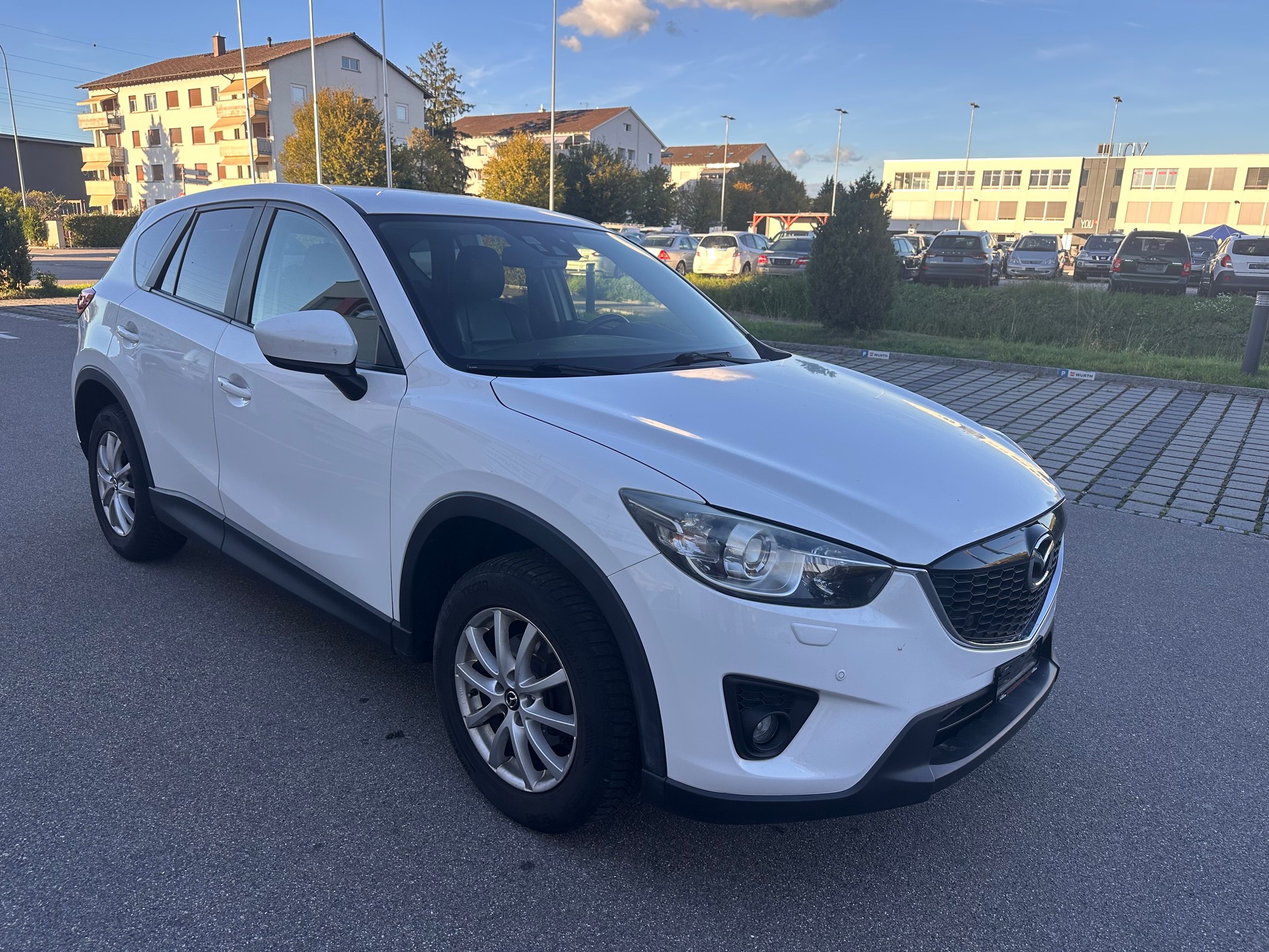 MAZDA CX-5 2.2 D HP Revolution AWD Automatic-image-2