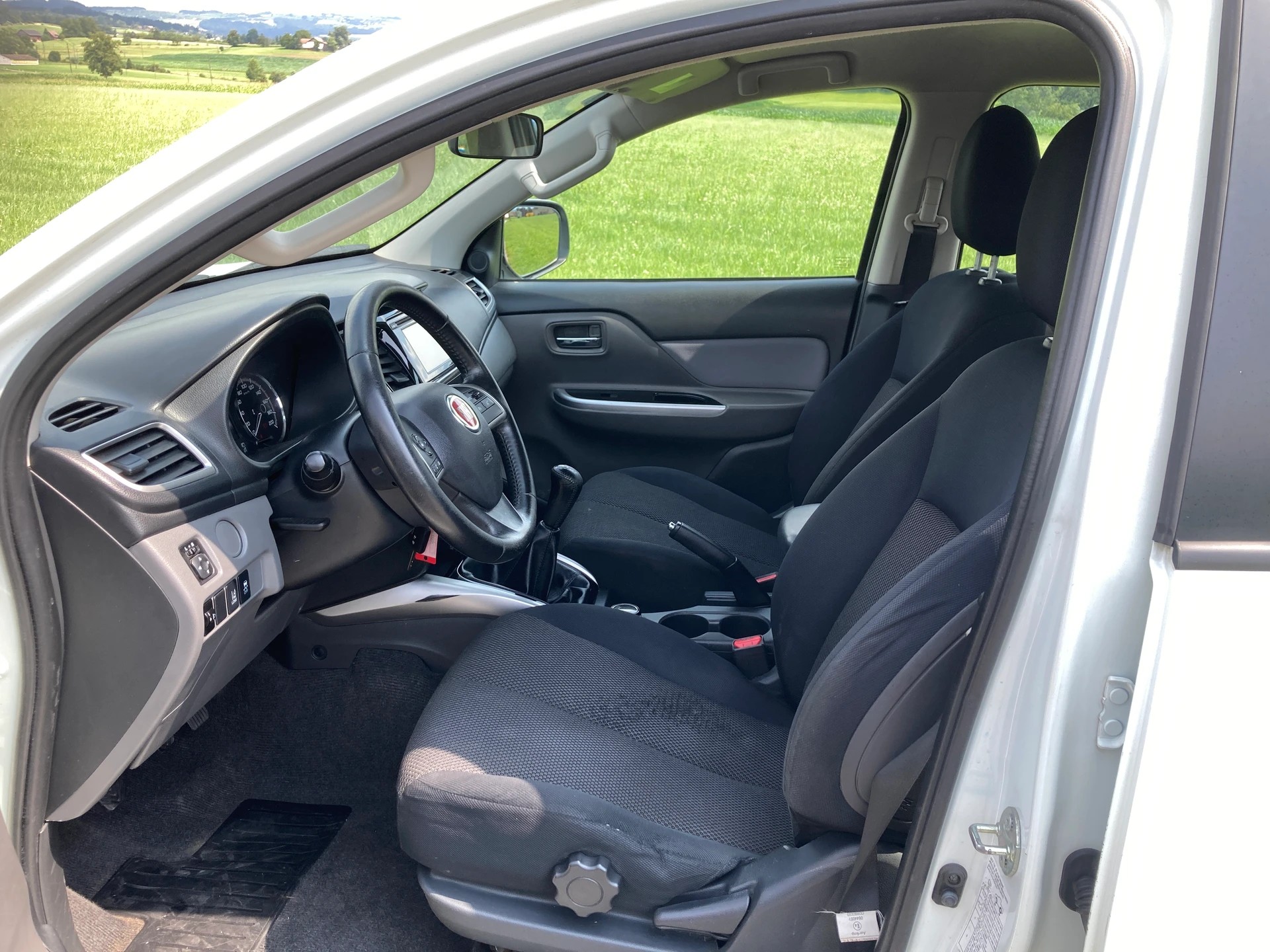 FIAT Fullback LX 2.4 MJ DC Swiss 4WD-image-7