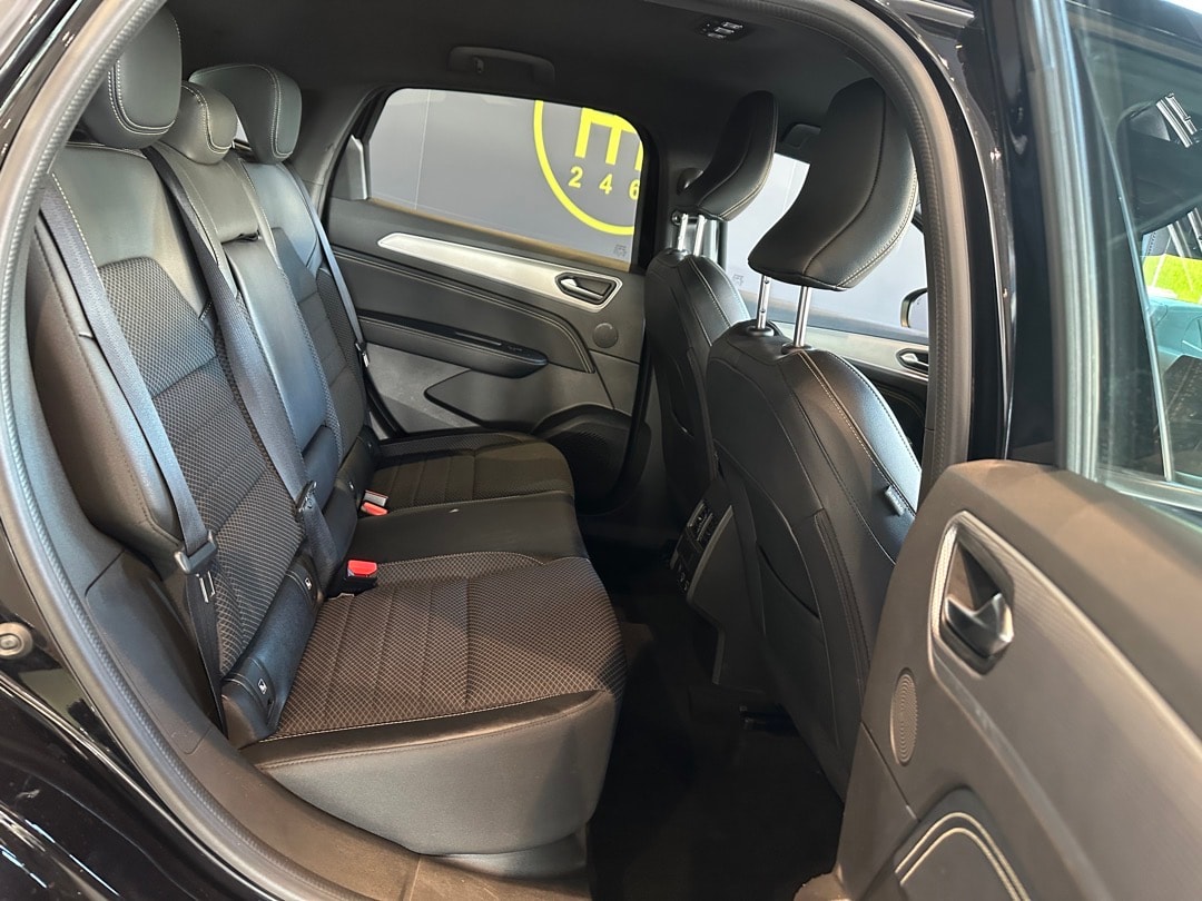 RENAULT Arkana 1.6 E-Tech Techno-image-18