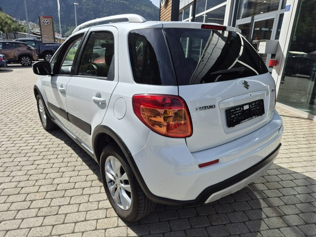 SUZUKI SX4 1.6 16V GL Piz Sulai 4WD-image-2