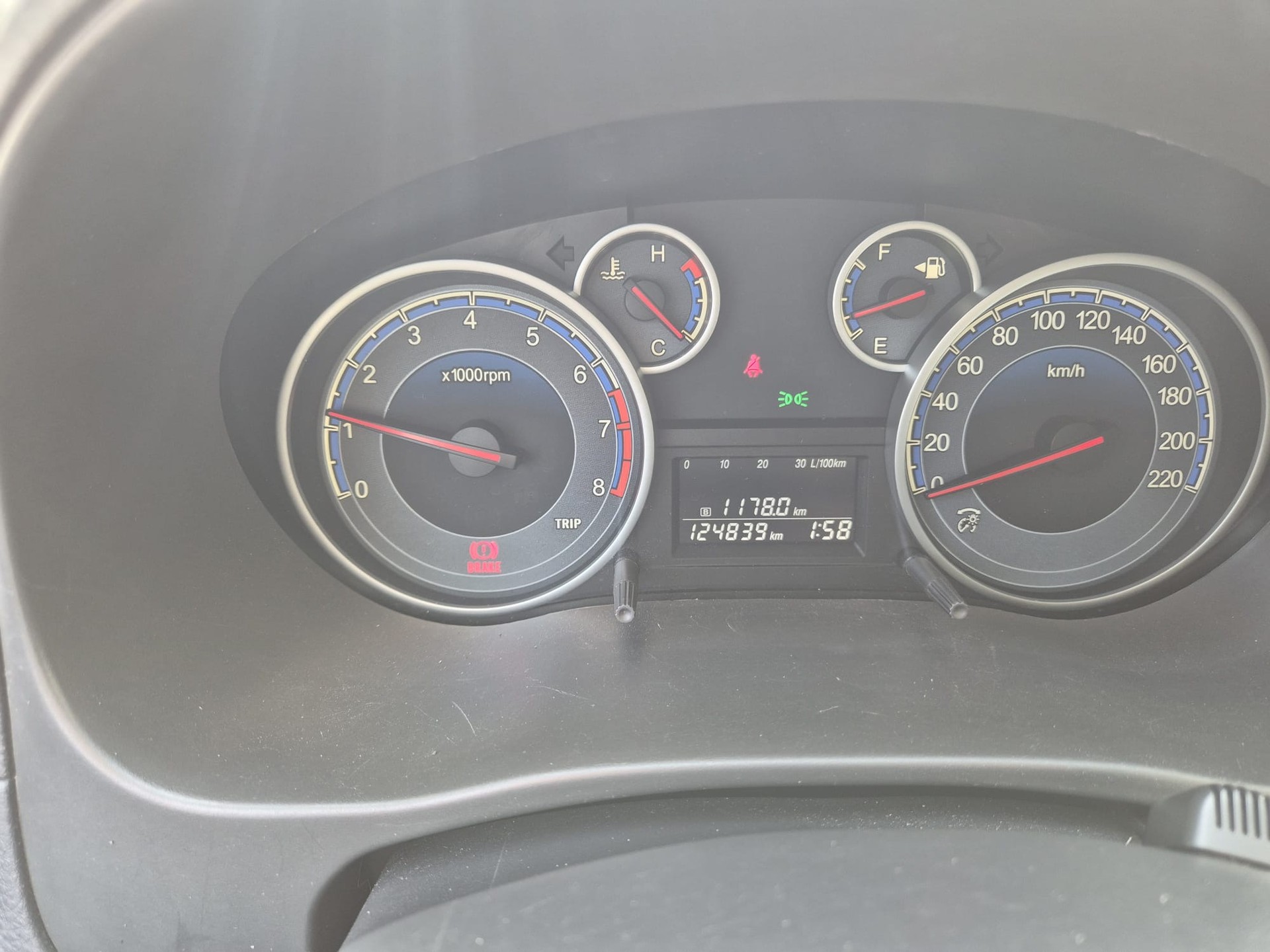 SUZUKI SX4 1.6 16V GL Piz Sulai 4WD-image-6