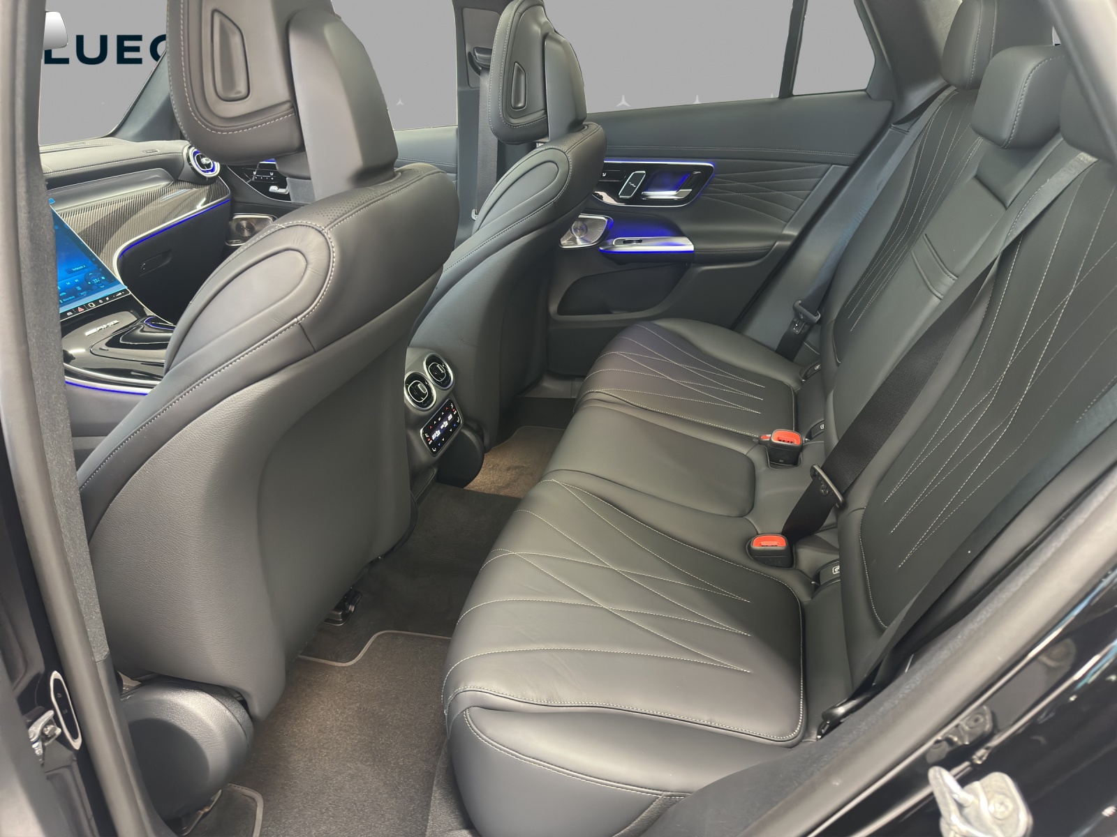 MERCEDES-BENZ GLC 53 AMG 4Matic+ 9G-Tronic-image-13