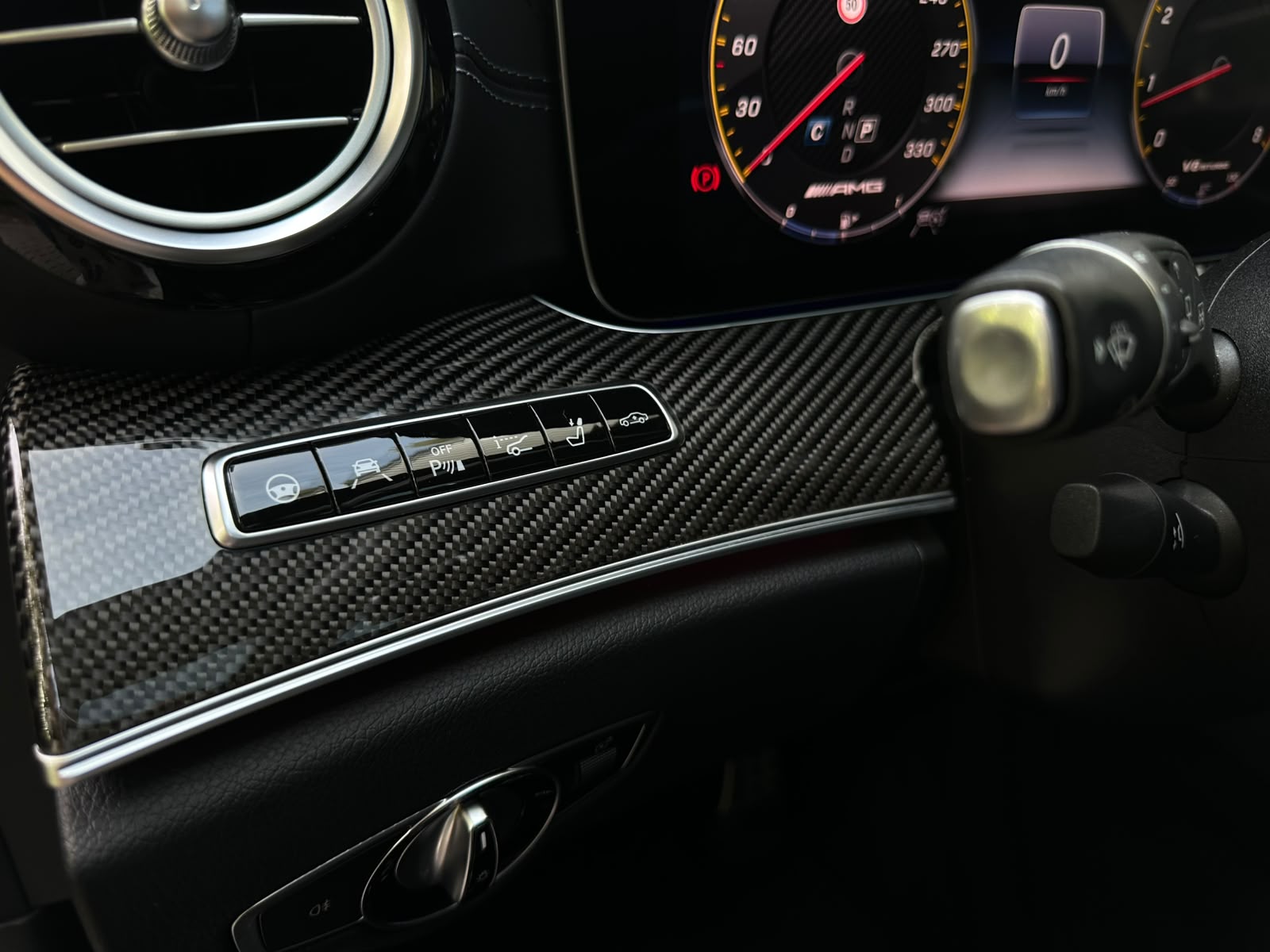 MERCEDES-BENZ E 63 AMG S 4 Matic 9G-Tronic-image-11