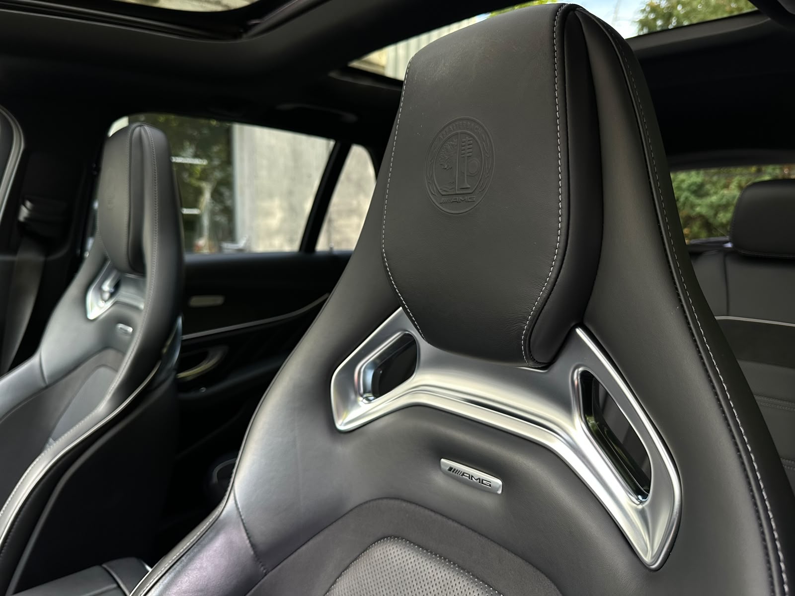 MERCEDES-BENZ E 63 AMG S 4 Matic 9G-Tronic-image-14