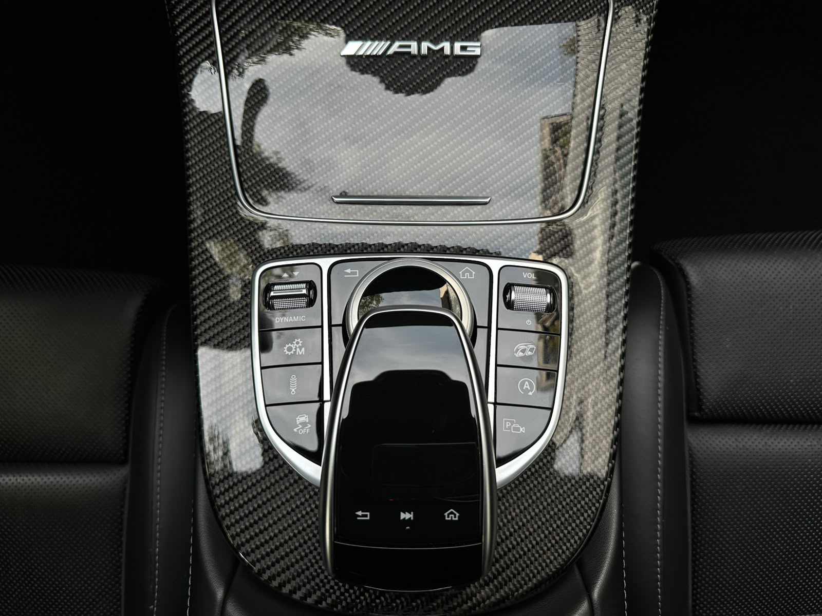 MERCEDES-BENZ E 63 AMG S 4 Matic 9G-Tronic-image-27