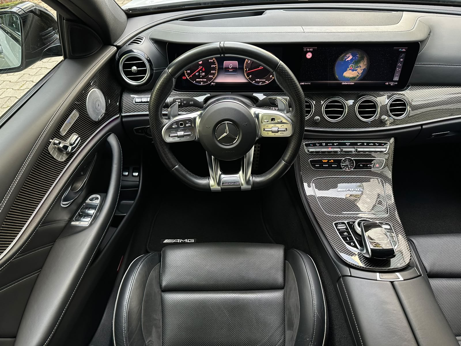 MERCEDES-BENZ E 63 AMG S 4 Matic 9G-Tronic-image-25