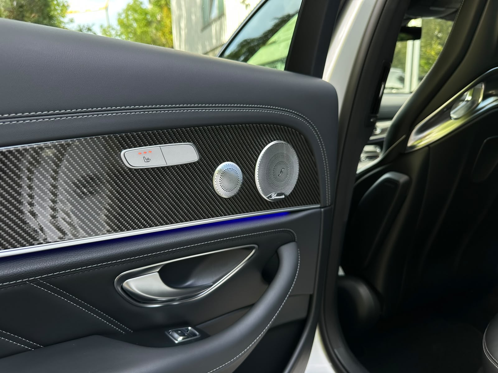 MERCEDES-BENZ E 63 AMG S 4 Matic 9G-Tronic-image-16