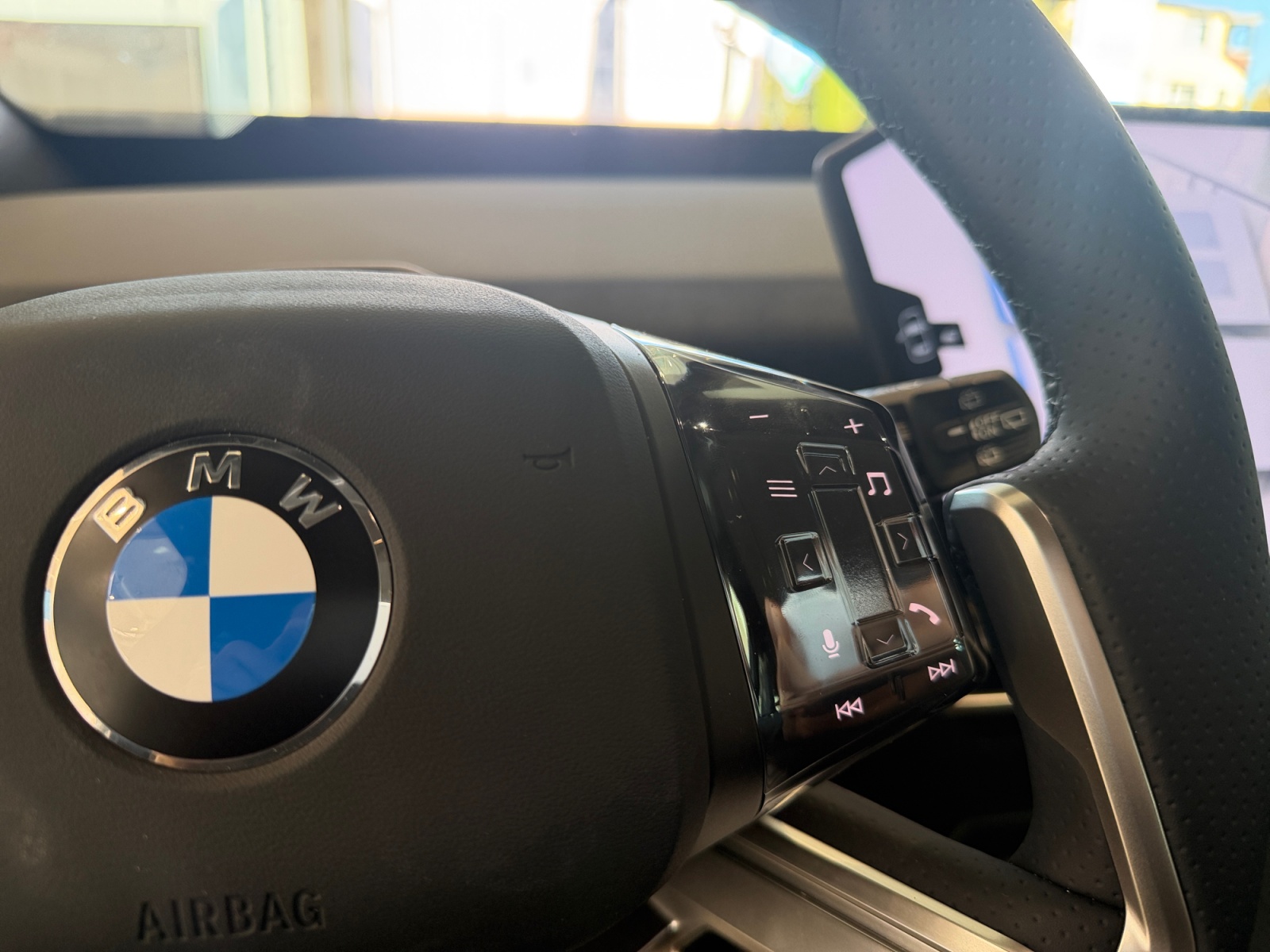 BMW iX3 50 xDrive M Sport Pro-image-15