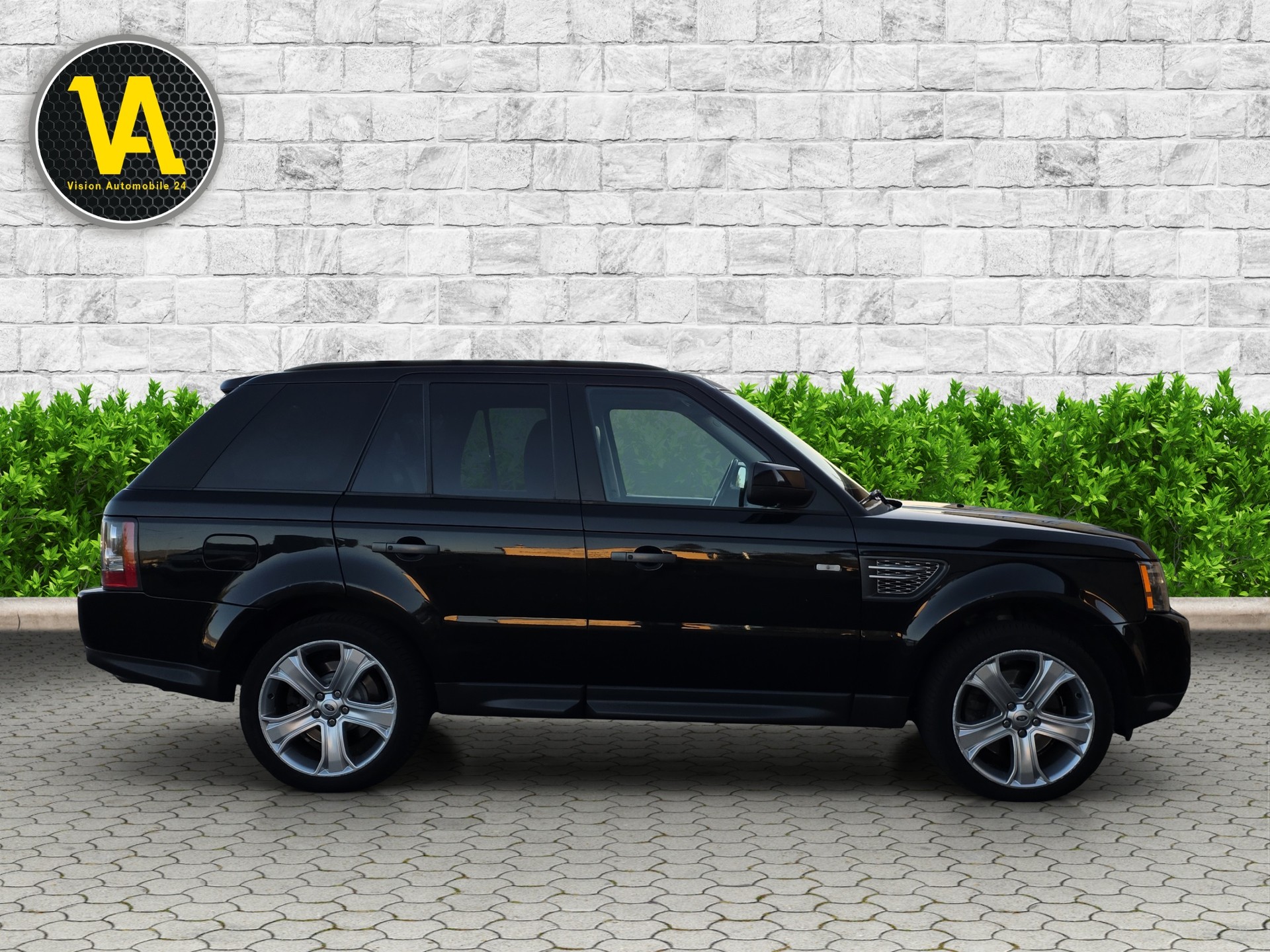 LAND ROVER Range Rover Sport 3.0 TDV6 HSE Automatic-image-3