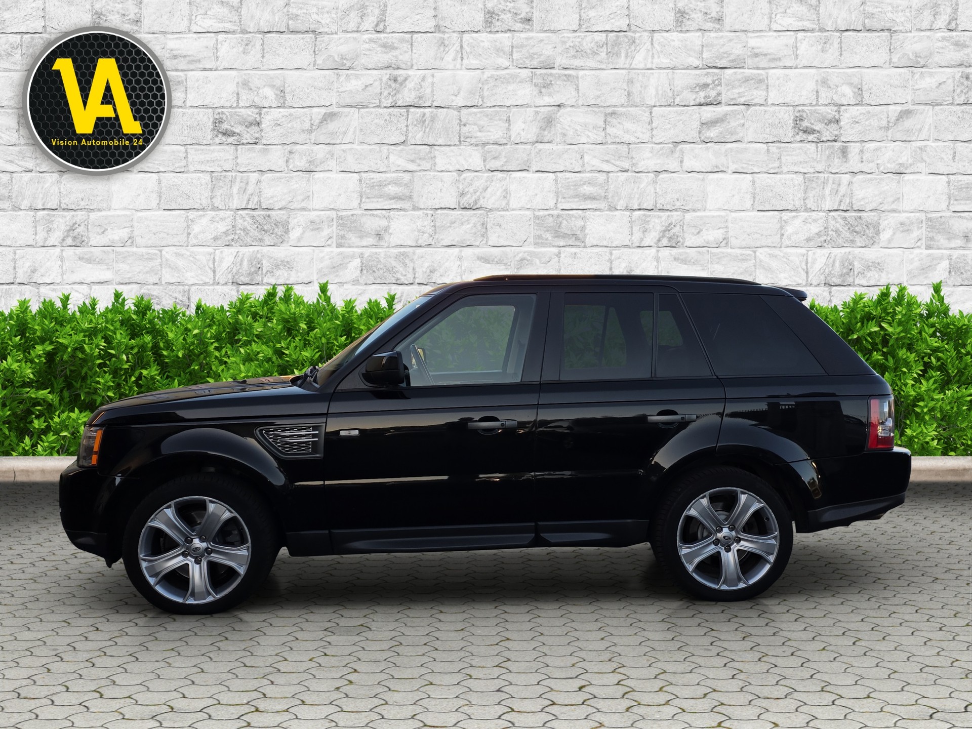 LAND ROVER Range Rover Sport 3.0 TDV6 HSE Automatic-image-4