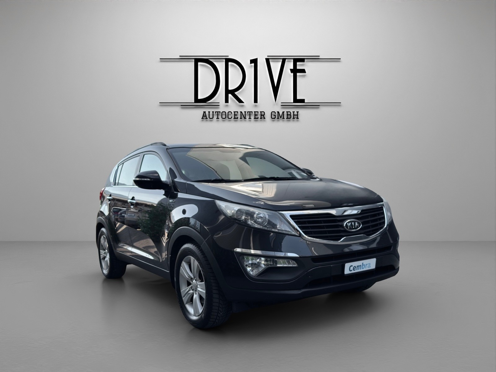 KIA Sportage 2.0 CRDi Style 4WD Automatic-image-2