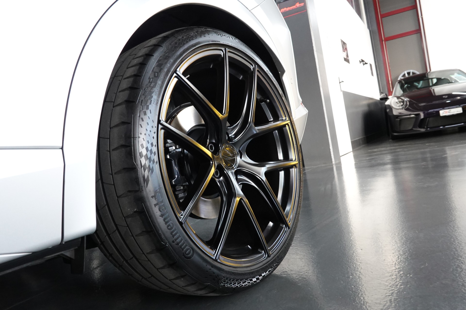 CUPRA FORMENTOR 2.0TSI SILVER 4DRIVE DSG CH-FZ APR 385-image-10