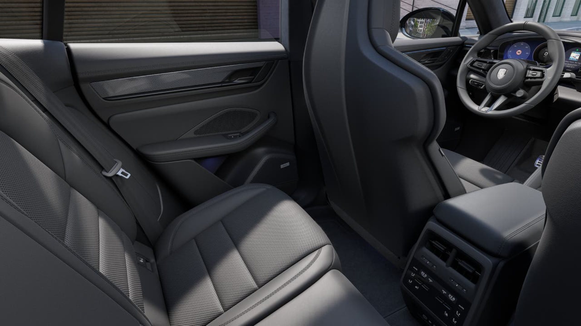 PORSCHE Macan Turbo-image-13