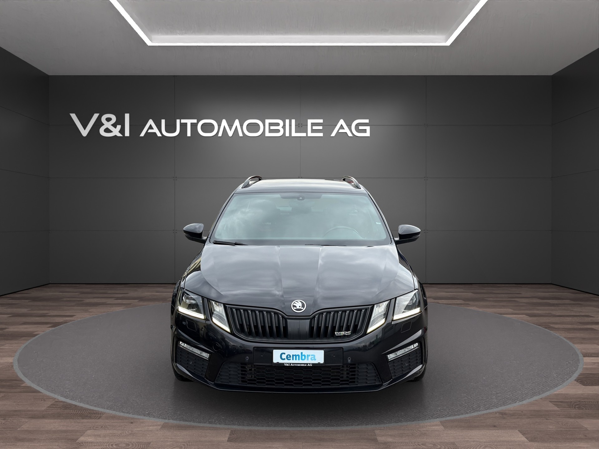 SKODA Octavia Combi 2.0 TDI RS 4x4 DSG-image-2
